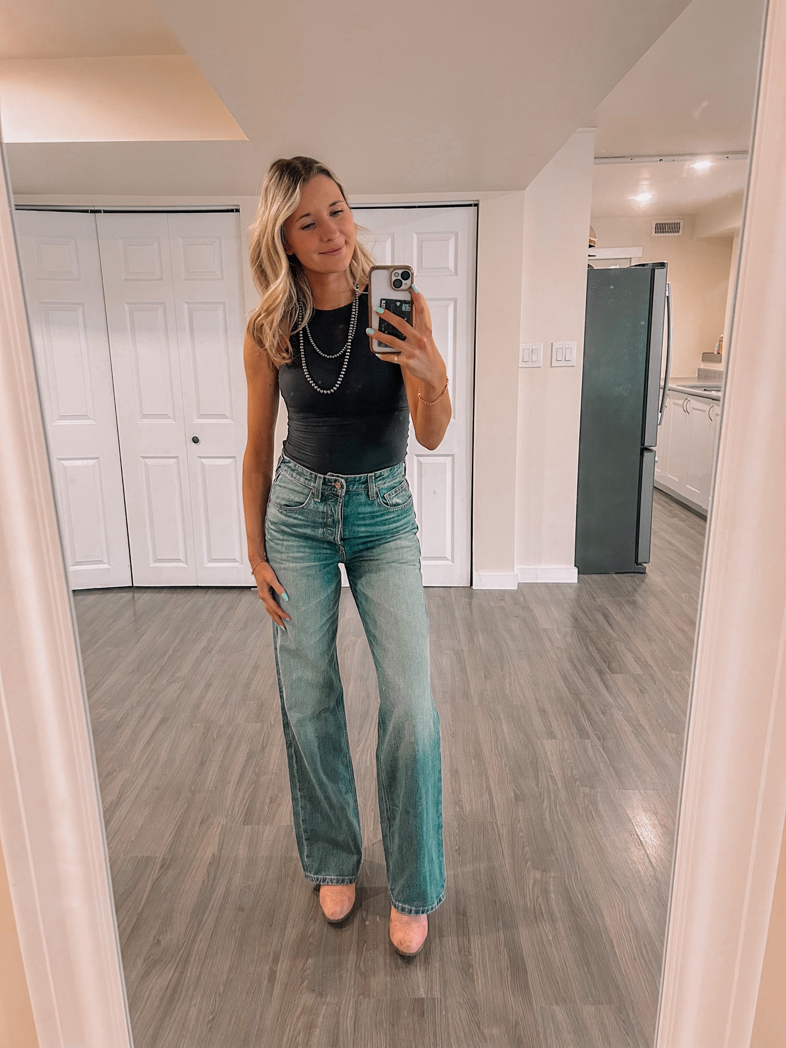 The cutest wide leg jeans🩷 

#LTKFindsUnder100 #LTKU #LTKSpringSale