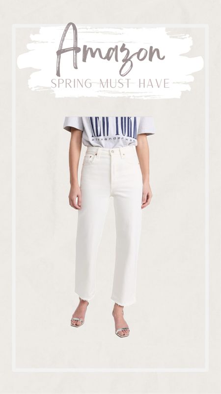White denim perfect for spring. I got a size 32. They have a tiny amount of stretch to them.  #Levis #Amazon #AmazonFashion #AmazonFinds #SpringFashion #Denim #Jeans #WhiteJeans #Midsize 

#LTKmidsize #LTKfindsunder100 #LTKstyletip