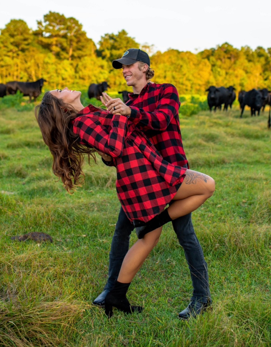 Perfect for matching Christmas pictures or just a cute winter outfit ❤️🖤 Loved this dress! Under $15

#LTKSeasonal #LTKHoliday #LTKsalealert