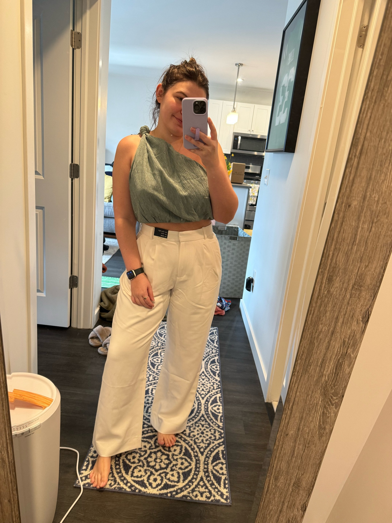 Obsessed with these pants! I have them in four colors - and these aren’t see through. Same top is out of stock, linked another color.

Perfect spring outfit, European look, work outfit (pants)



#LTKfindsunder100 #LTKworkwear #LTKeurope