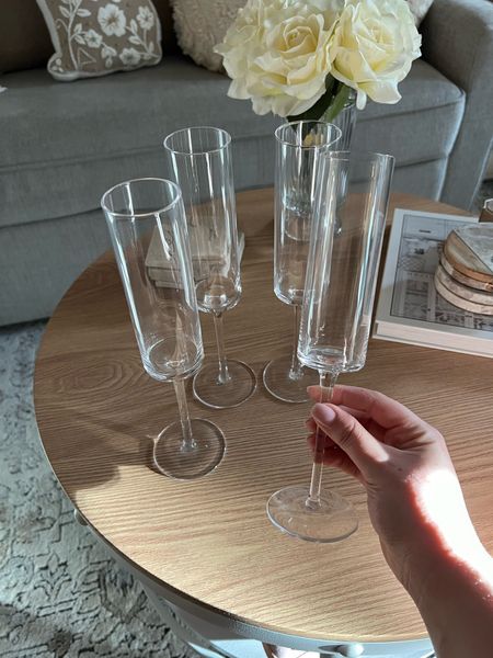 Amazon champagne glasses 

#LTKhome #LTKSeasonal #LTKfindsunder50