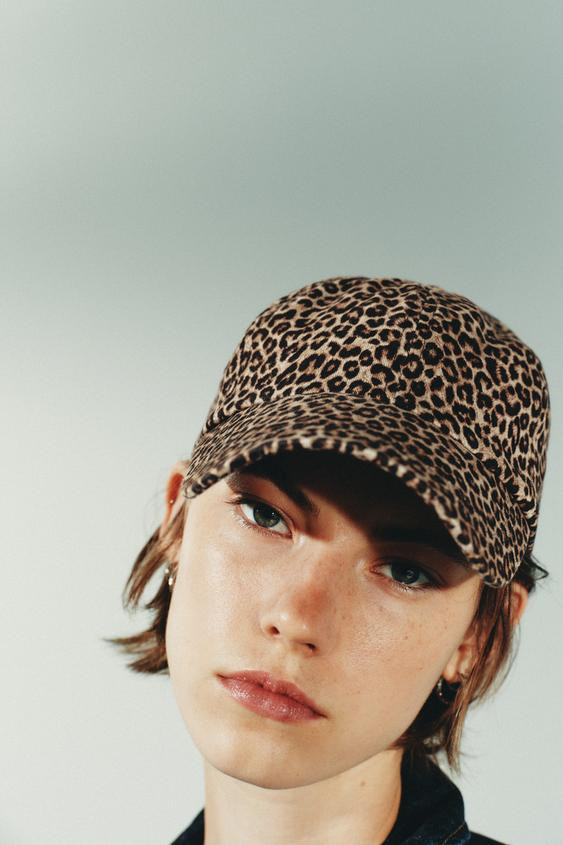 ANIMAL PRINT TWILL CAP | Zara US