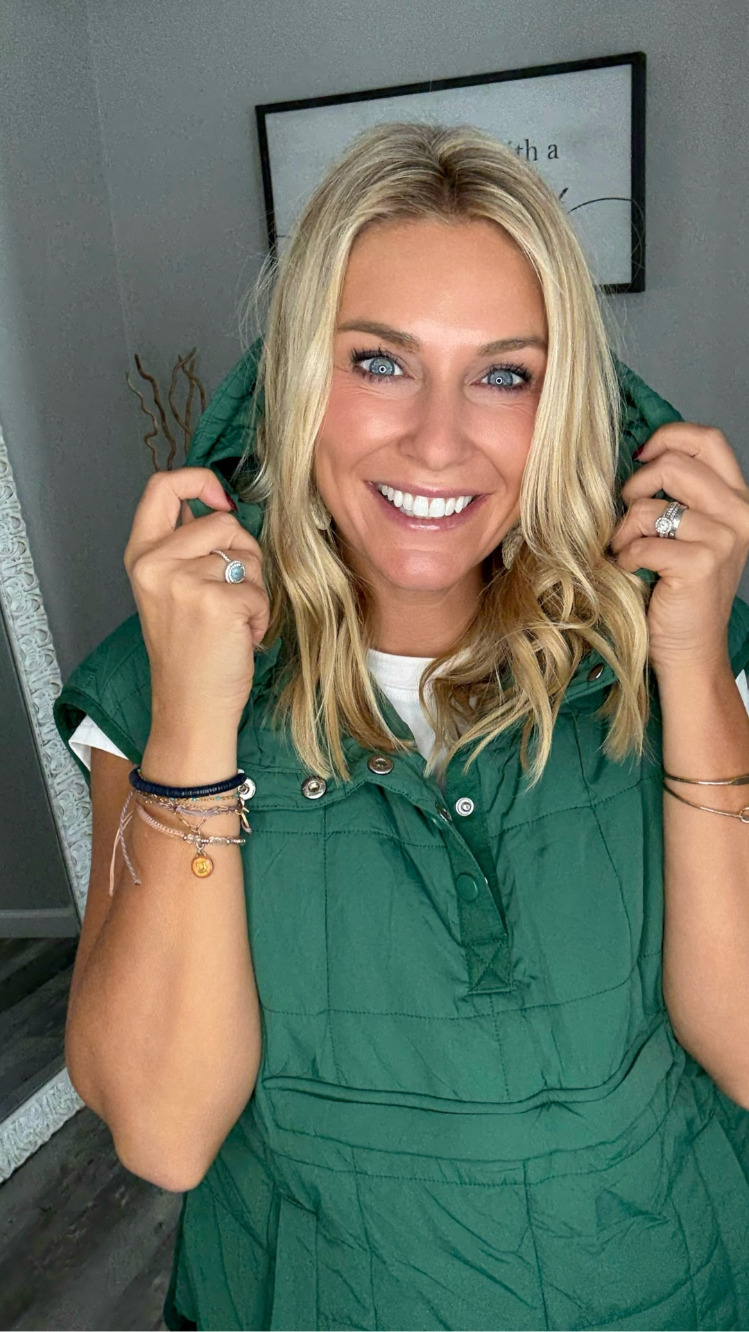 Fall weather is here 🍁
and you know I needed a few new cozy sweaters 💁🏼‍♀️
Amazon finds of the week 👇
#fallstyle #amazonfinds #sweaterweather

#LTKStyleTip #LTKOver40 #LTKSeasonal