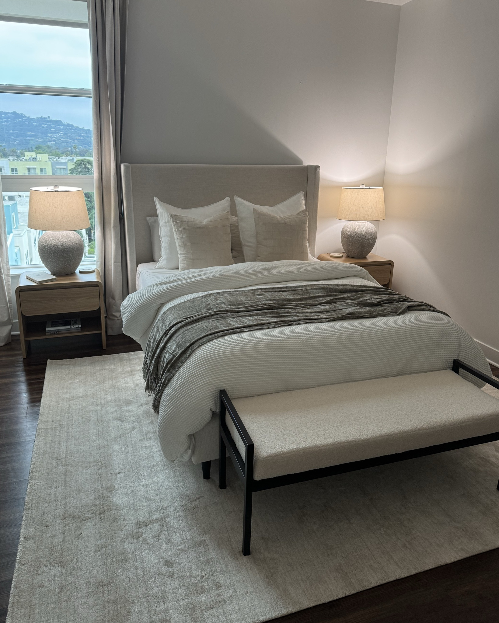 I’m so happy with how my bedroom is coming along 😭❤️🙌🏼


#LTKHome