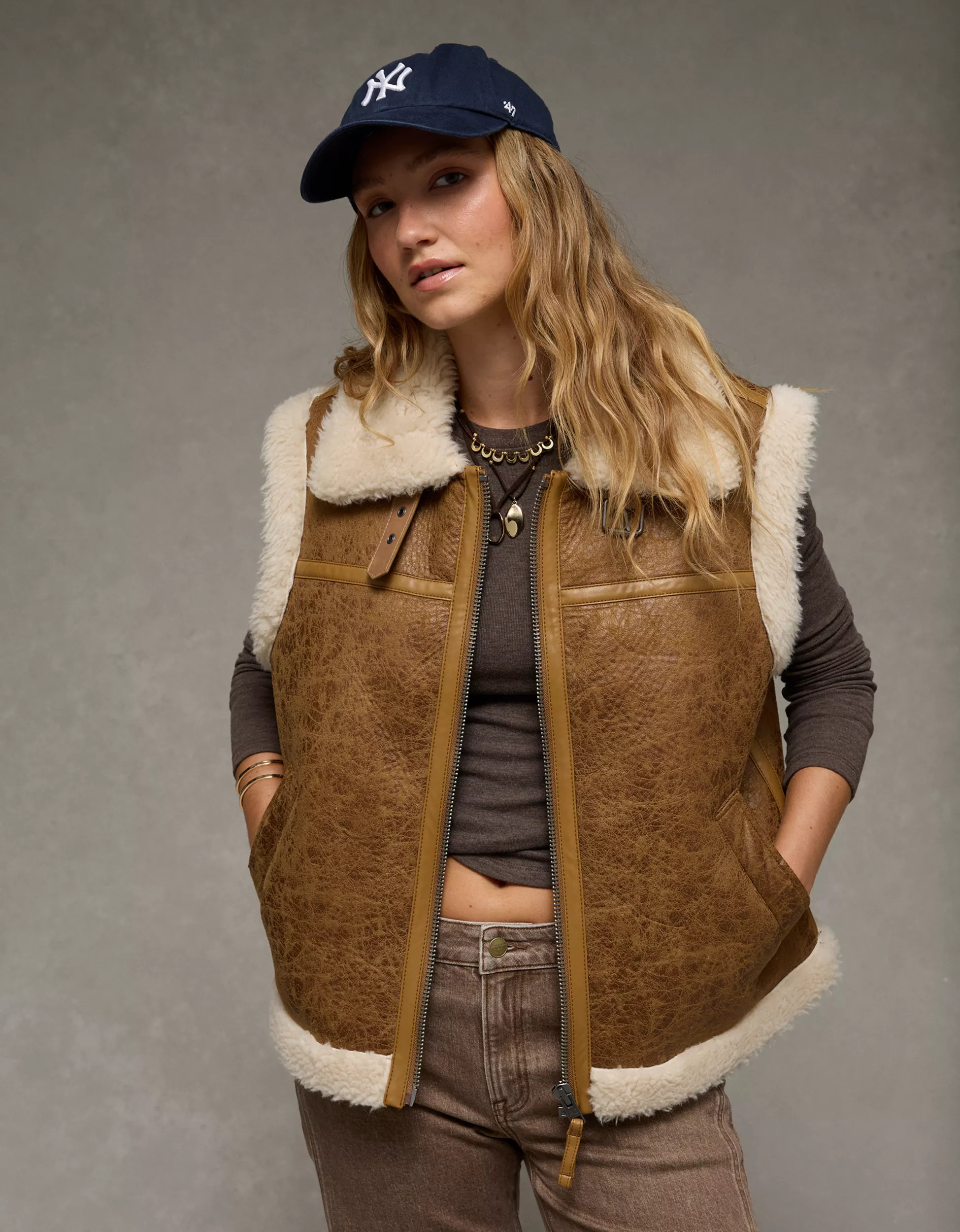 AE Sherpa Vest | American Eagle Outfitters (US & CA)