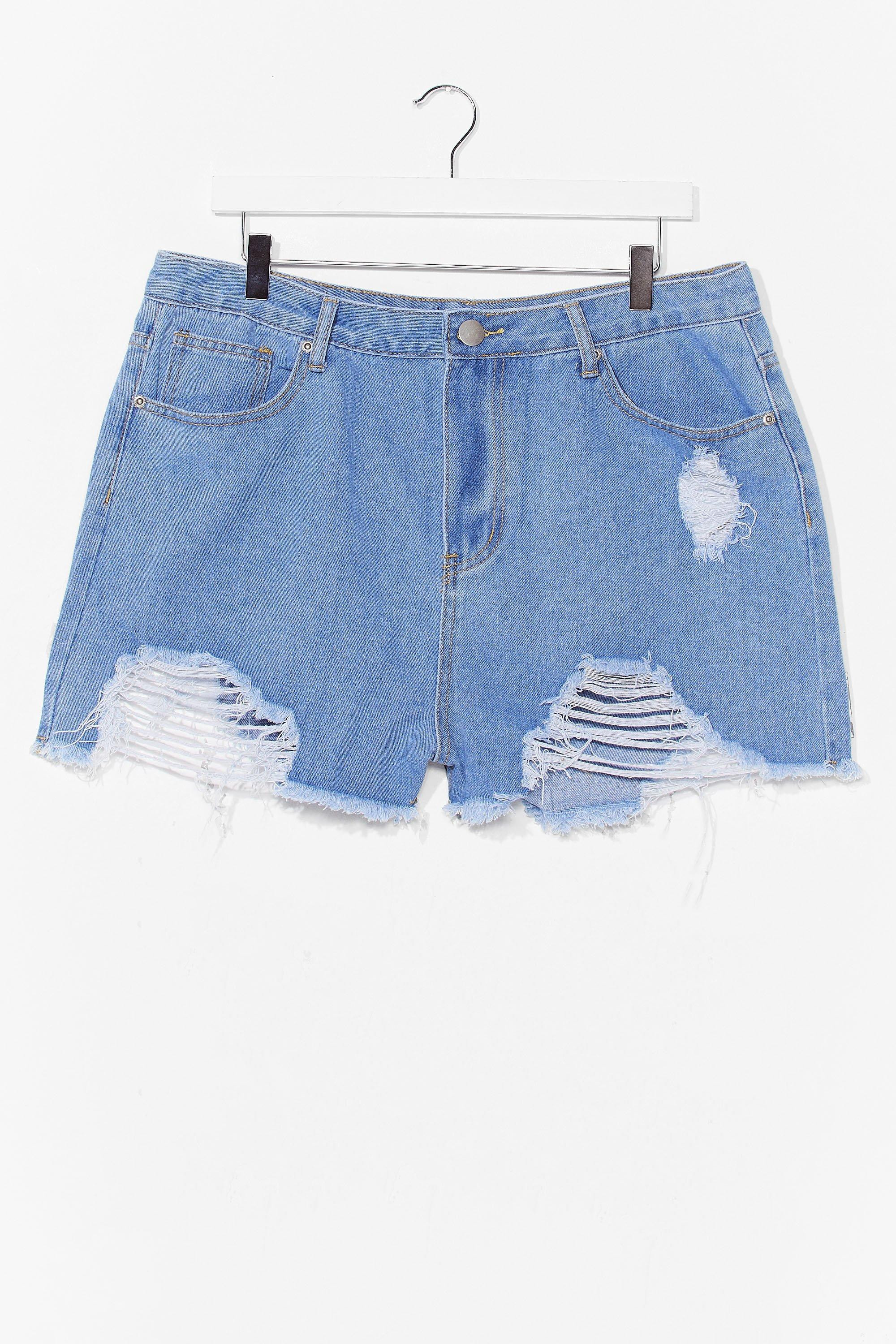 Plus Size Distressed Hem Denim Shorts | Nasty Gal Canada