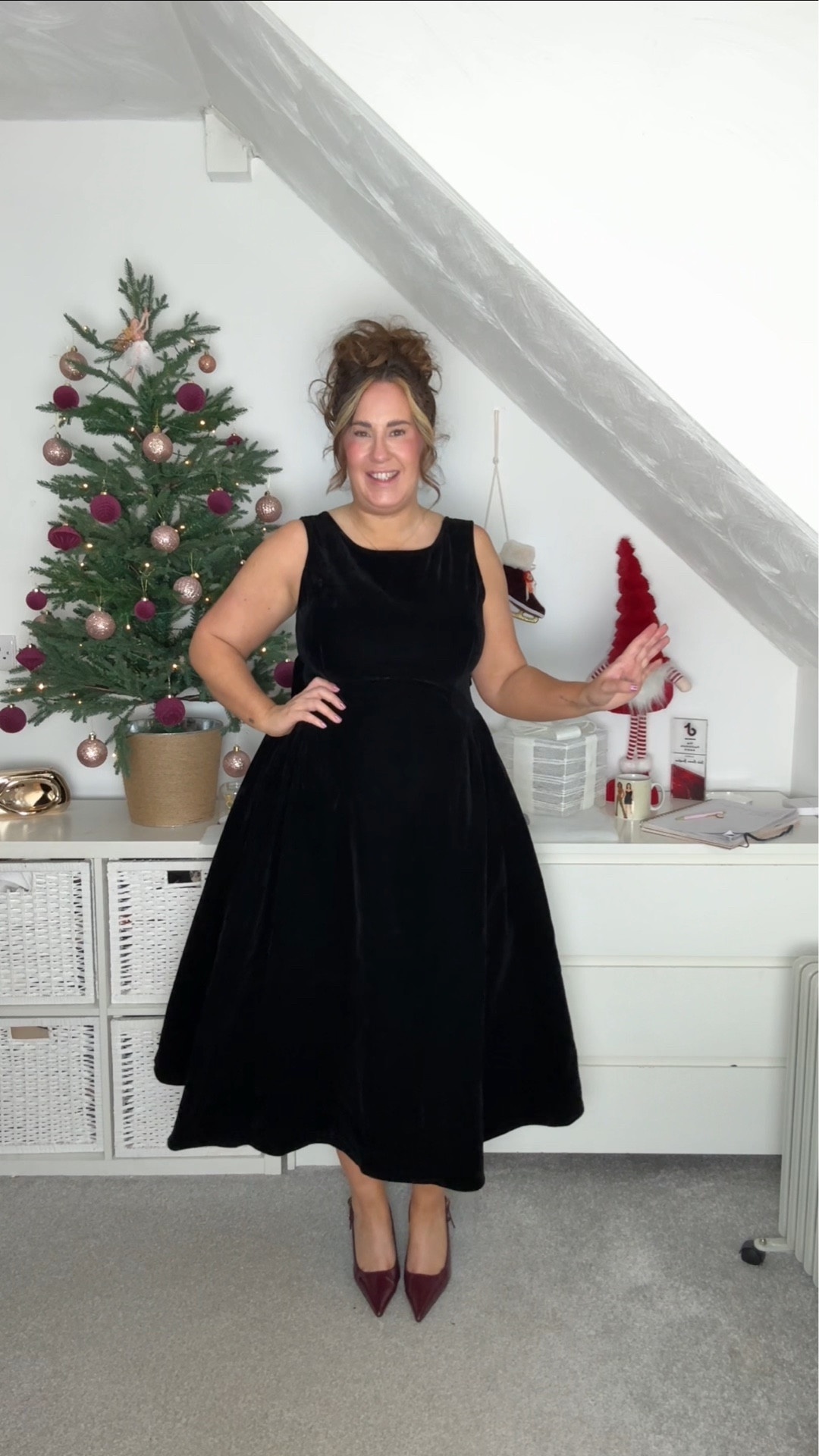 Bow Back Dress 

#LTKmidsize #LTKpartywear #LTKfestive