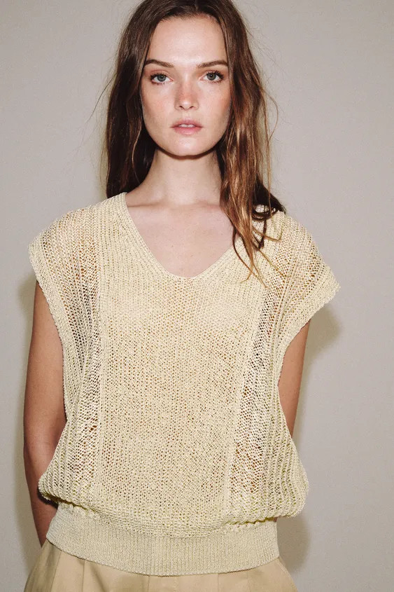 KNIT V-NECK VEST TOP | Zara US