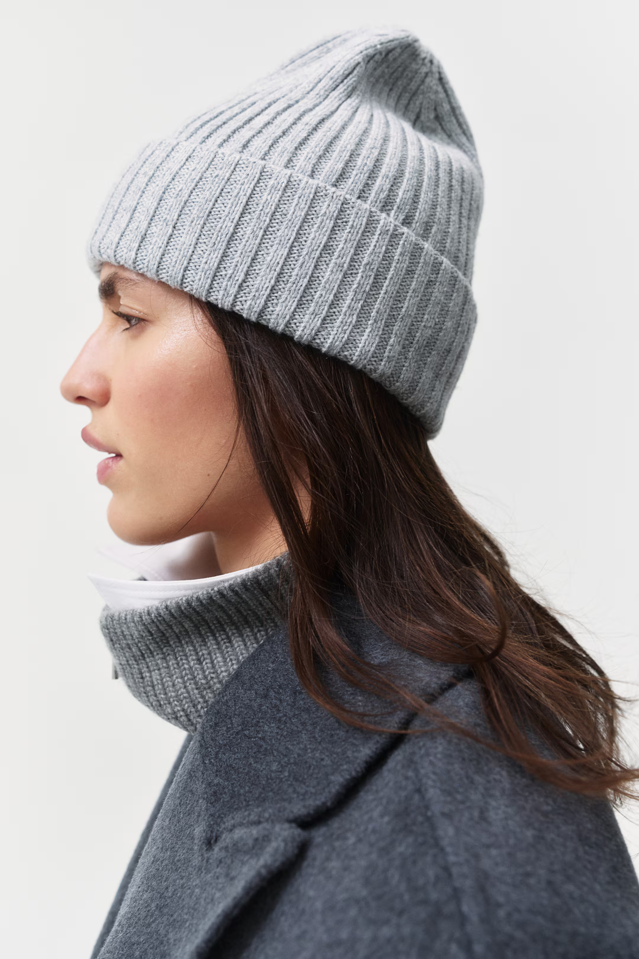 Beanie in Rippstrick | H&M (DE, AT, CH, NL, FI)