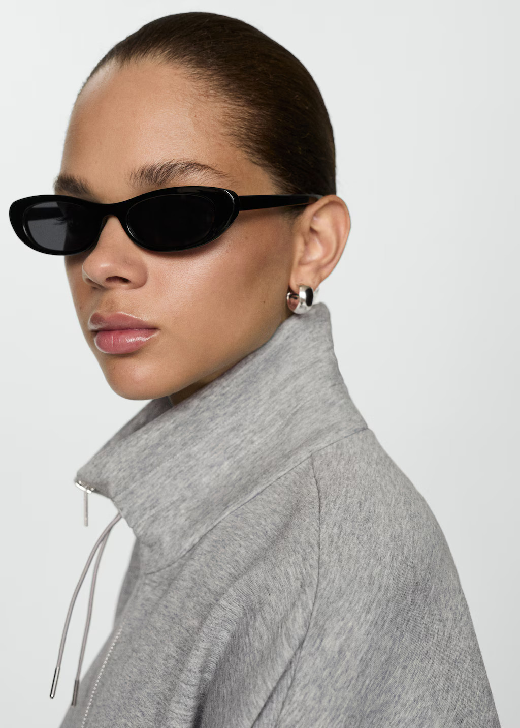 Poncho jacket with flap pockets | Mango (US/MX/AU)