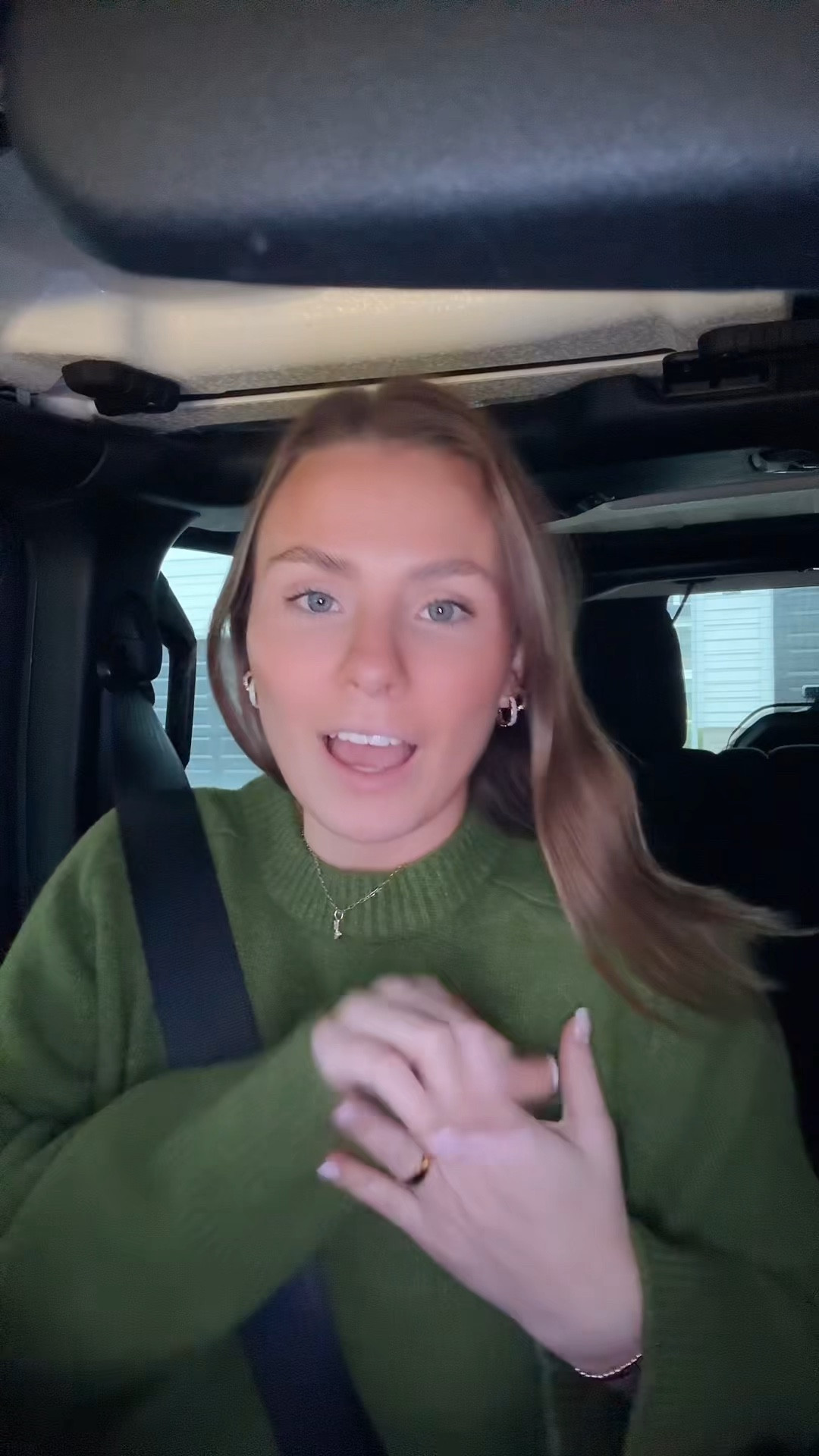 This abercrombie sweater is SO flattering and comes in so many colors!! linked my everyday jewelry as well 🤍



#LTKBeauty #LTKStyleTip #LTKFindsUnder50