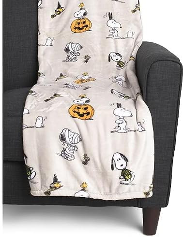 BERKSHIRE Peanuts Halloween Throws and Blankets (Gray - Halloween/Mummies, 50" x 70") | Amazon (US)