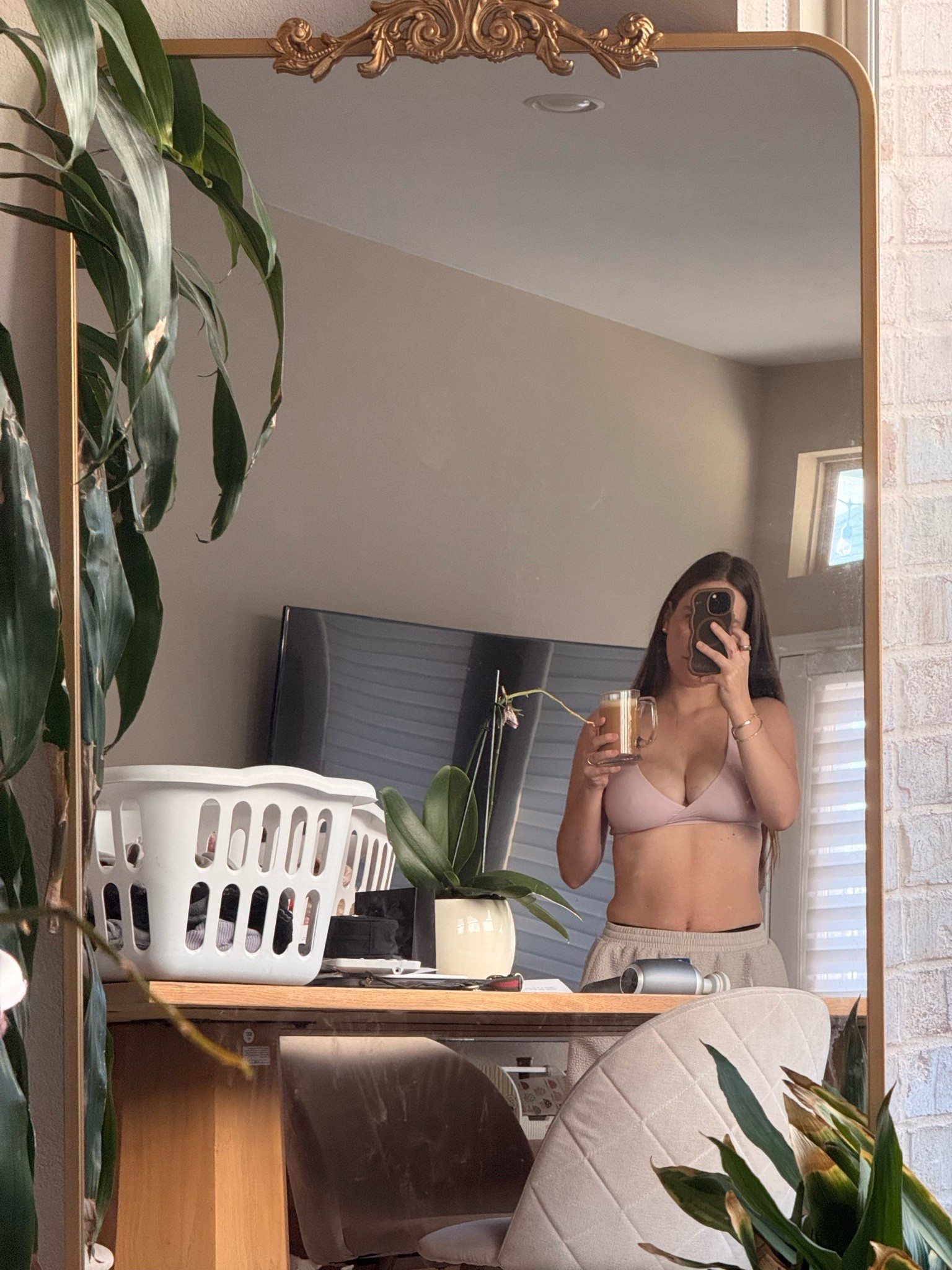 My favorite night time/ at home breast feeding bra

#LTKmomlife #LTKBaby #LTKBump