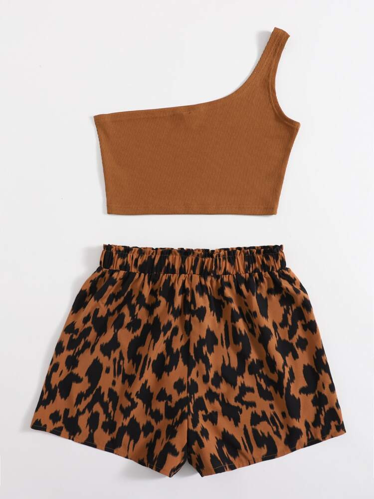 One Shoulder Top & Graphic Print Belted Shorts | SHEIN