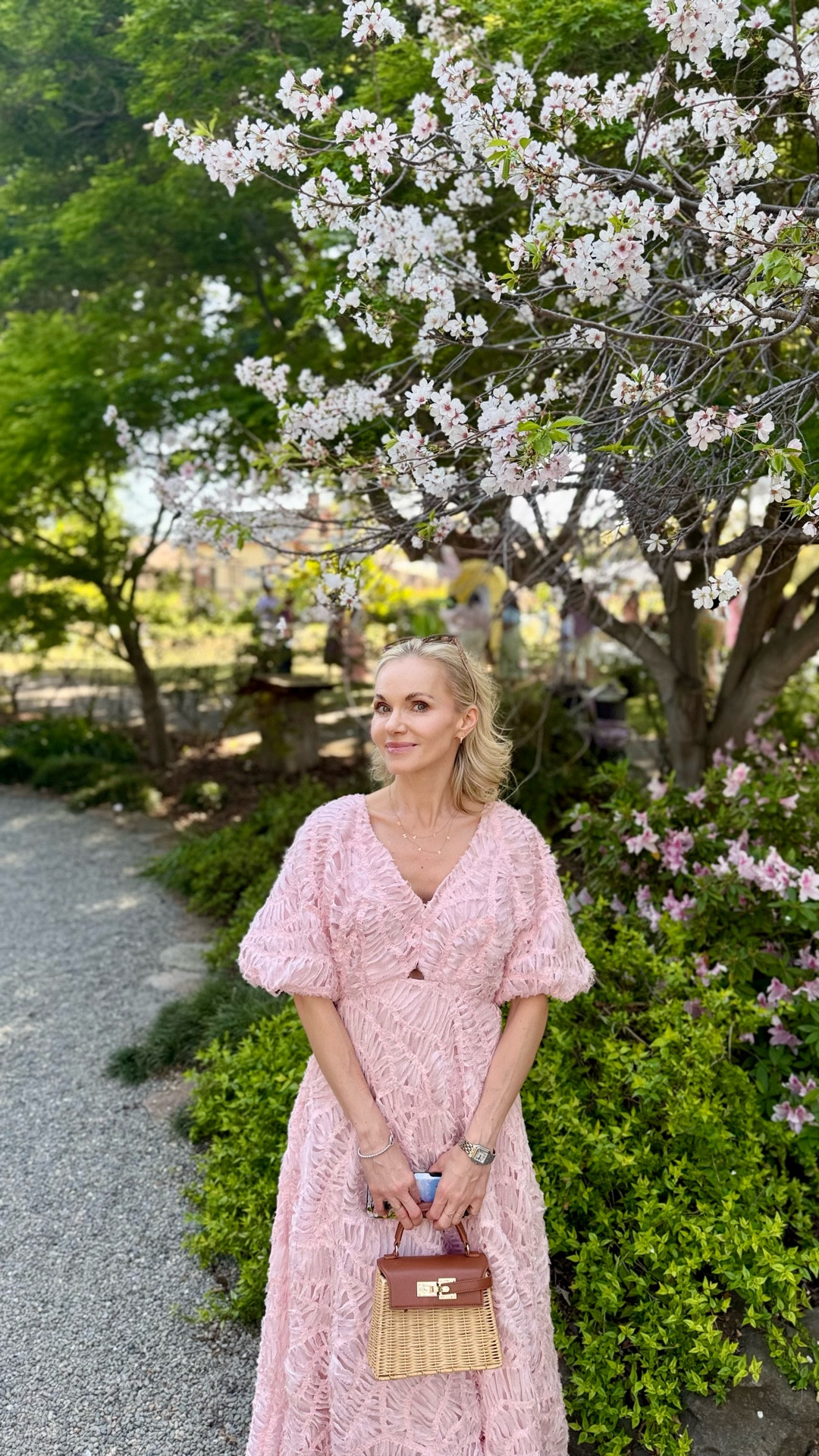Easter outfit inspiration 🌸

#easteroutfit #pinkdress #ootd #outfitinspiration #springfashion 

#LTKootd #LTKU #LTKmomlife