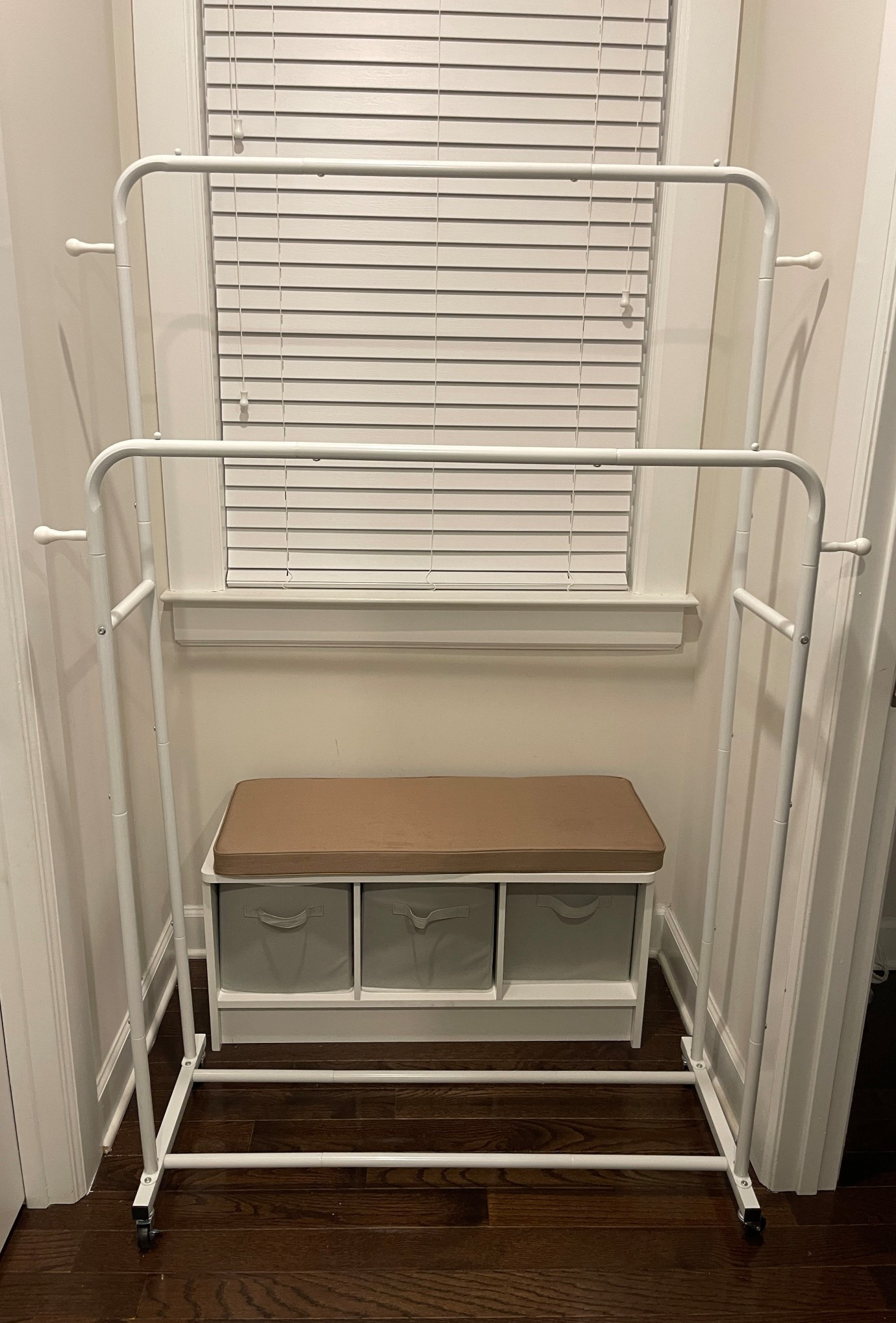 Double rod garment rack


#LTKSaleAlert