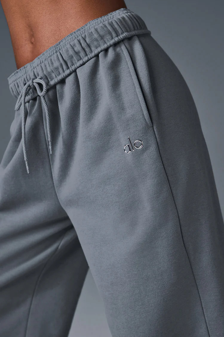 Accolade Straight Leg Sweatpant - Espresso | Alo Yoga (US)