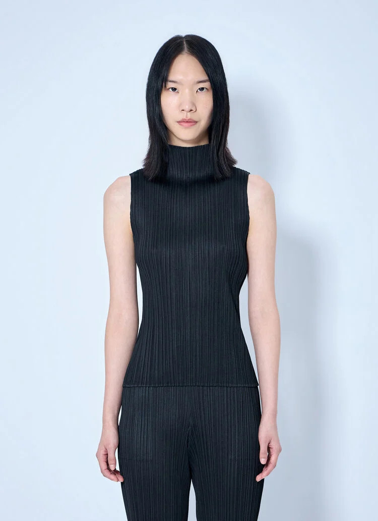 Sleeveless Ribbed High-Neck Top | LN-CC
