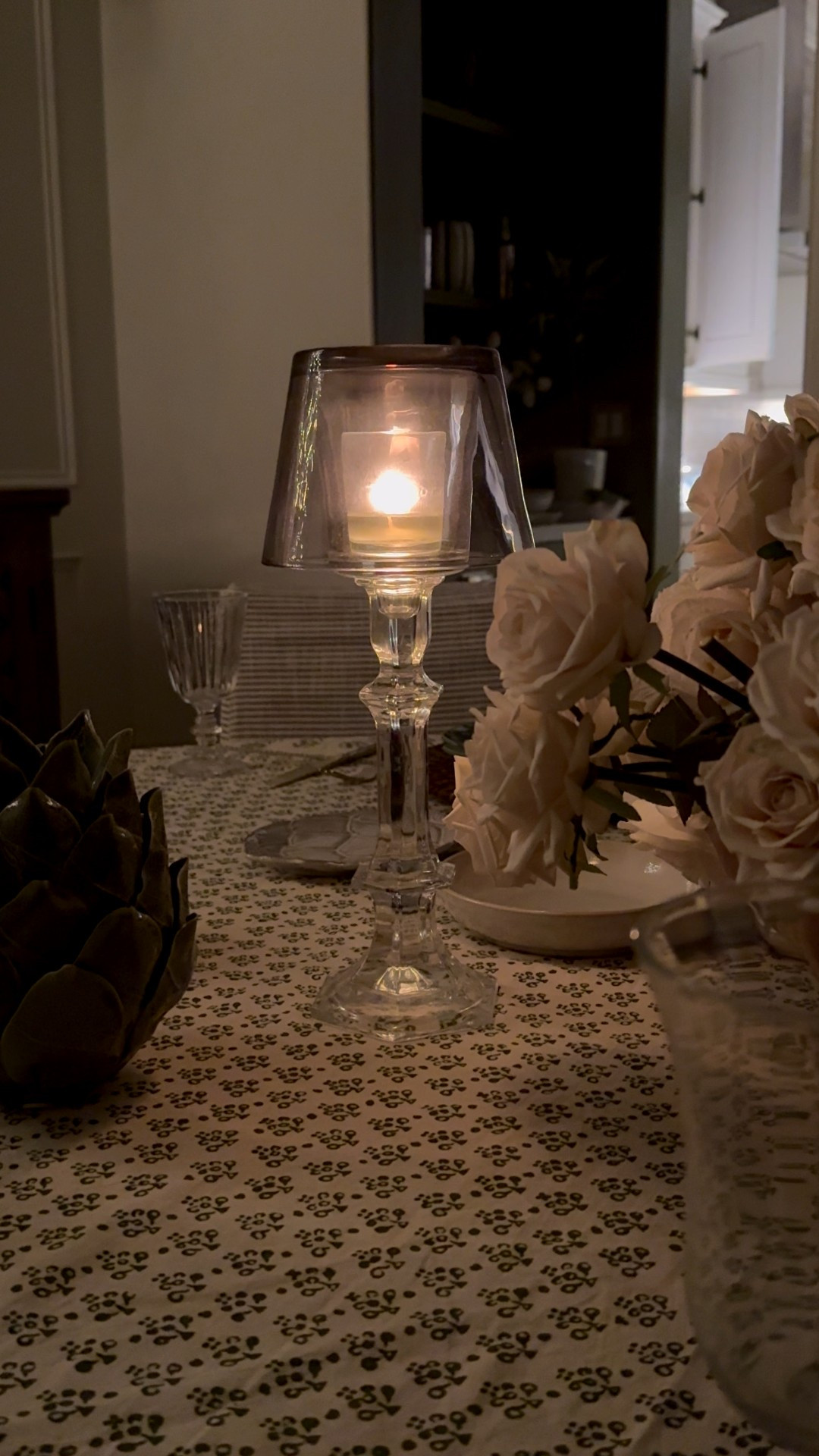 Hands down my favorite piece for hosting. Candle lit, votive lamp. 



entertaining, hosting at home, dinner party, holiday hosting, hosting, dinner table, table setting , holiday party, classy, elegant, 

#LTKHome #LTKParties #LTKSeasonal