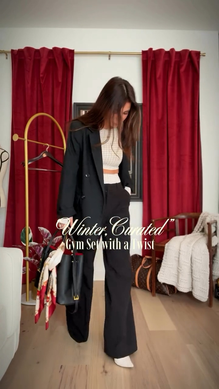 This is your sign to stop reserving your beautiful gym sets for the gym only.

Pair them with a tailored suit… and suddenly, comfort becomes
Elegant, effortless, and Unapologetically Fun. 🌹
Give it a try, and thank me later. 🤩✨



——

Esta es tu señal para dejar de usar tus conjuntos deportivos solo para entrenar.
Combínalos con un traje de vestir estructurado y transfórmalos en Elegancia cómoda, Super Chic y Divertida.🤩🌹 

Pruébalo… y me agradecerás después. 🤍

#EffortlessElegance #AthleisureChic #SashaAntonStyle

#LTKgrwm