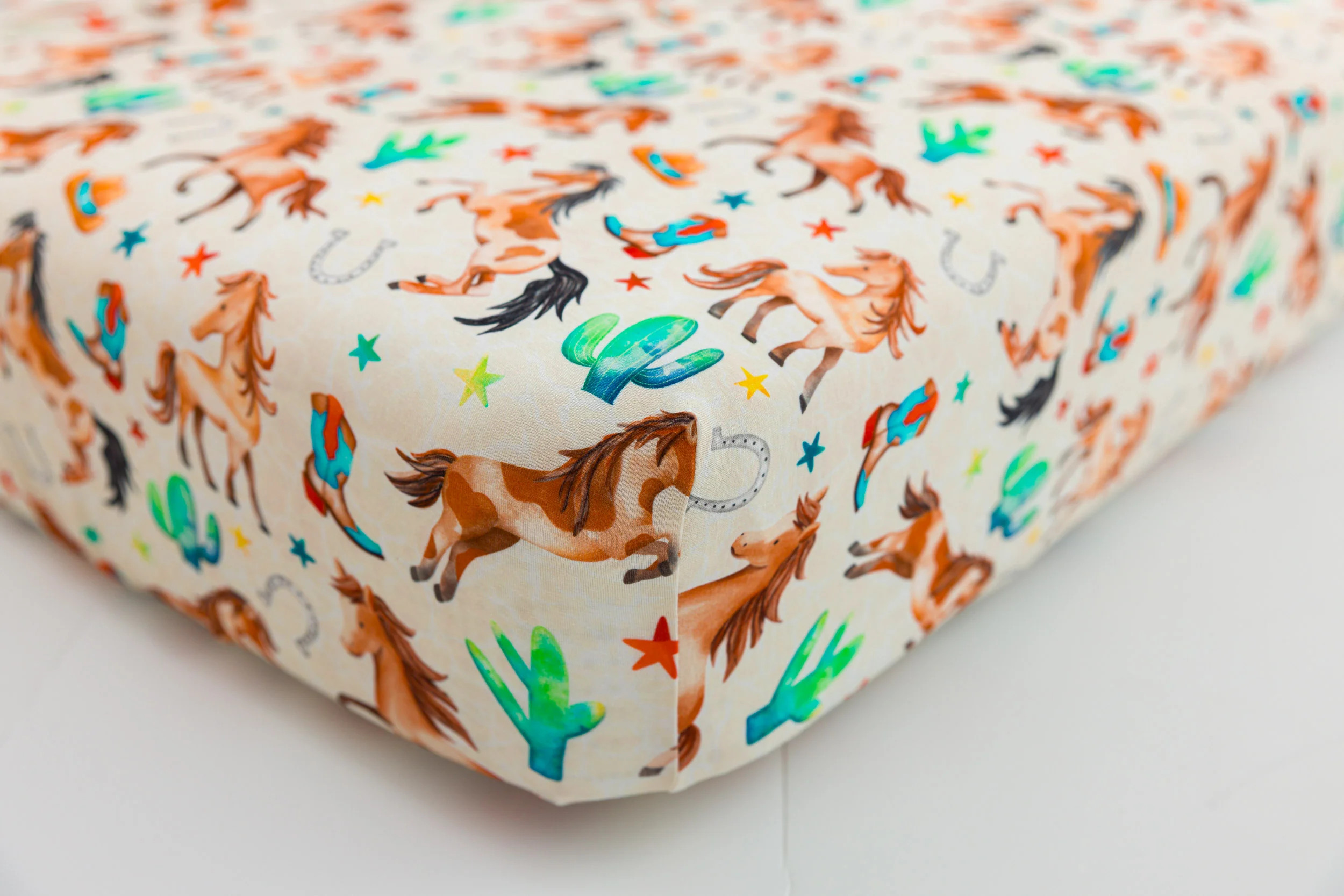 Denver Crib Sheet | Birdie Bean