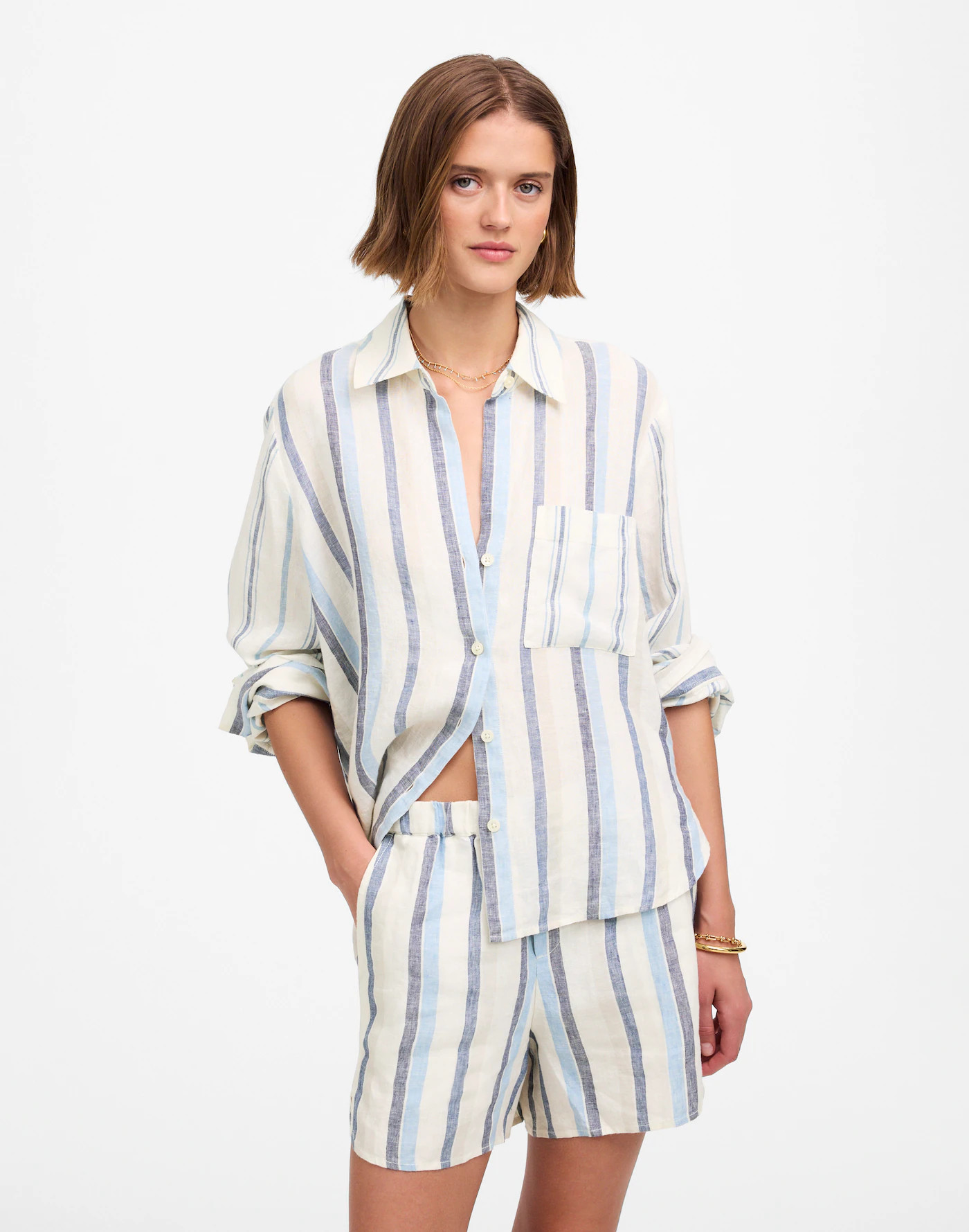 Curved Hem Pull-On Shorts in 100% Linen | Madewell