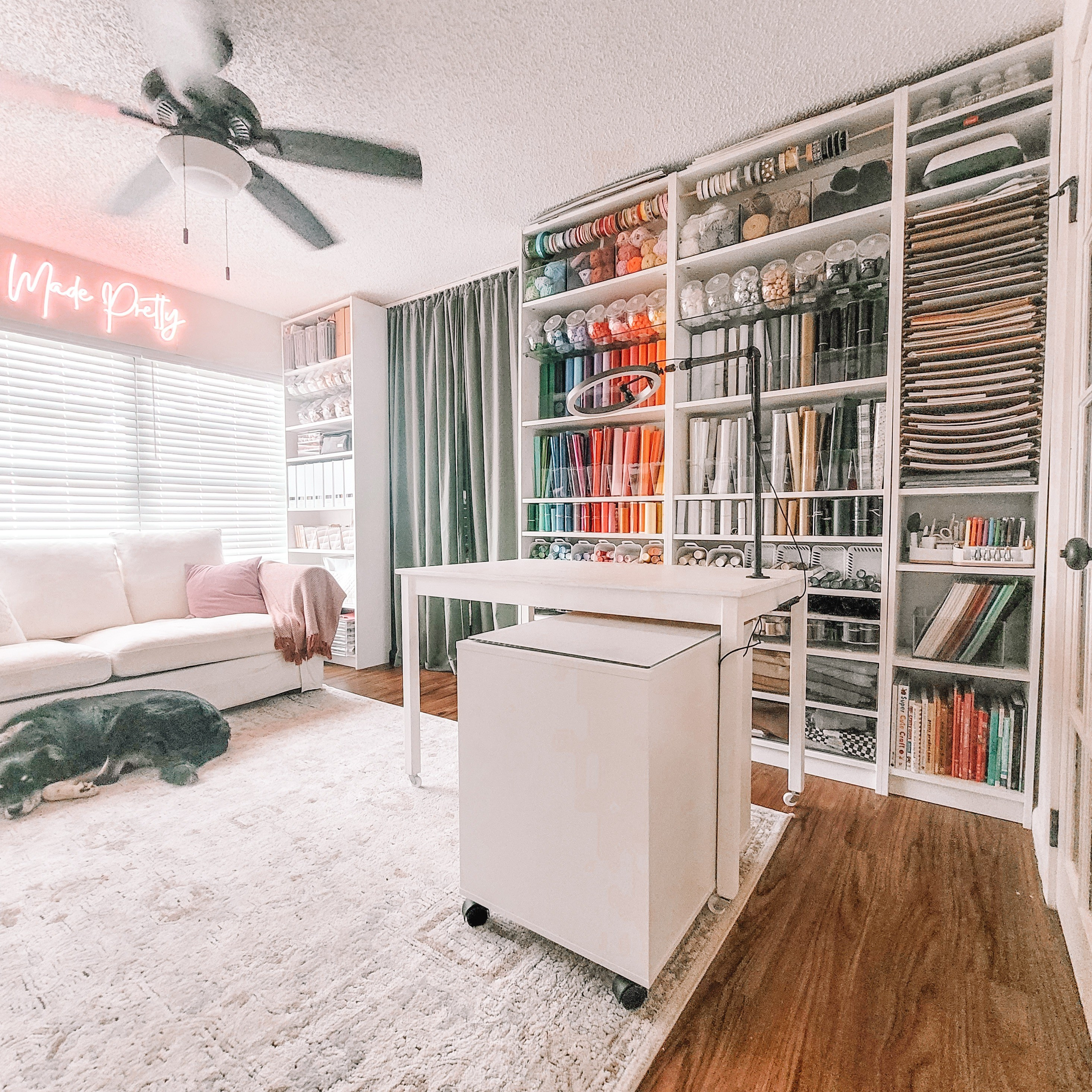 💫Follow for more budget-friendly DIY decor and crafts.#dollartreediy #dollarstoredecor #craftroom #cricutcrafts #dollartreecommunity @cricut @dollartree @ikeausa #craftroommakeover #reelsdiy #diyreel #diyreels #cricutcraftroom #craftroomgoals #craftersgonnacraft #craftorganization #reelsonfirechallenge #dollartreeaddict #dollartreereels #dollartreehaulers #dollartreelover #dollartreeobsessed #vinylscraps #cricutvinyl #cricutvinylmadness #cricutvinylprojects #dollartreejunkie #dollartreecrafts #dollartreecommunity #craftersofinstagram #momover40 #busymoms #workingmoms

