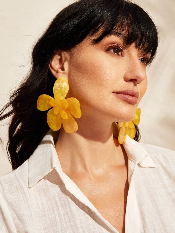 SHEIN VCAY 1pair Fashionable Acetic Acid Simple Flower Shaped Earrings | SHEIN
