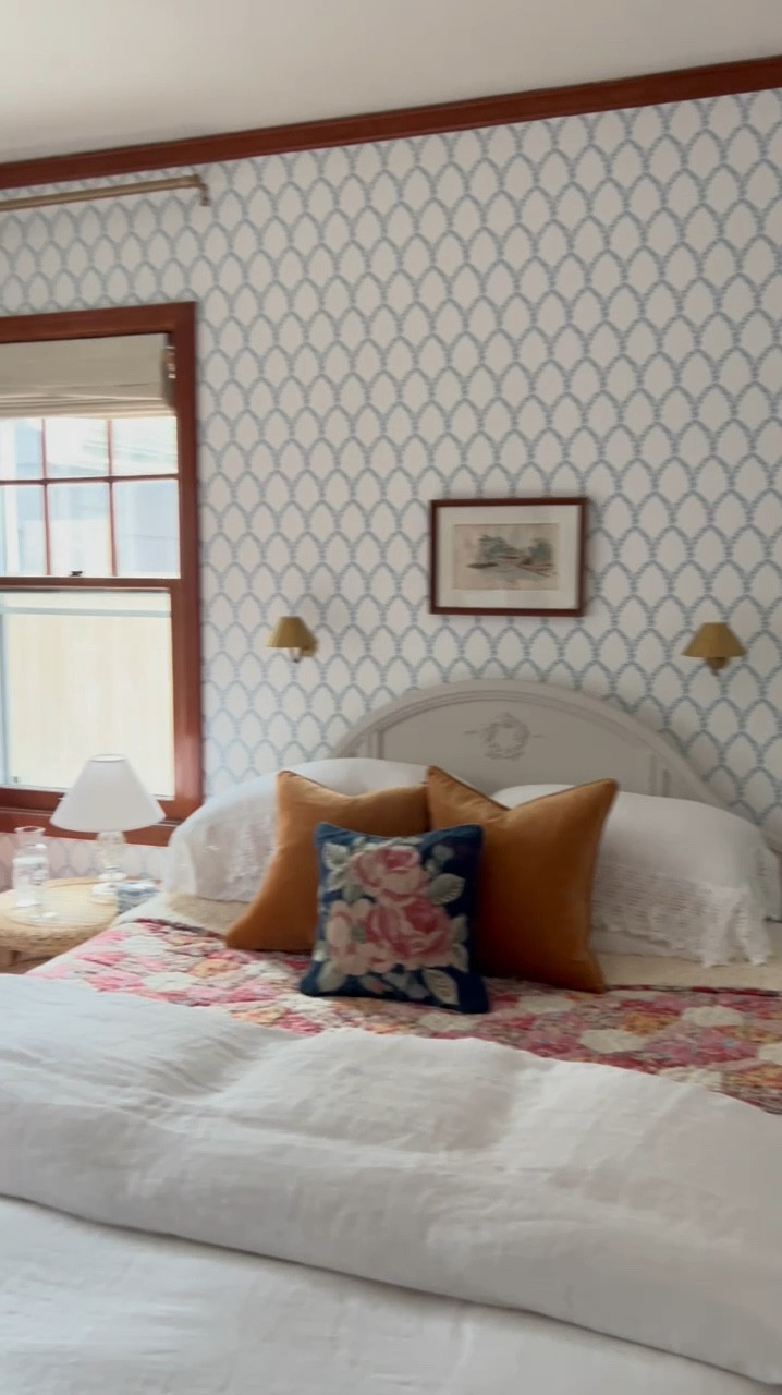 I love these cozy updates to my guest room! This quilt is so heavy and delicious and feels so good. It’s literally made of recycled saris! The bedding updates and darling decanter set are from @greenrow, have you heard of them? All of their stuff is sustainably sourced and designed to last. They have a lot of pieces for the holidays committed to a sweeter, slower, more sustainable way of life. Really wonderful stuff. #GreenRowLove #sponsored

#LTKHoliday #LTKHome