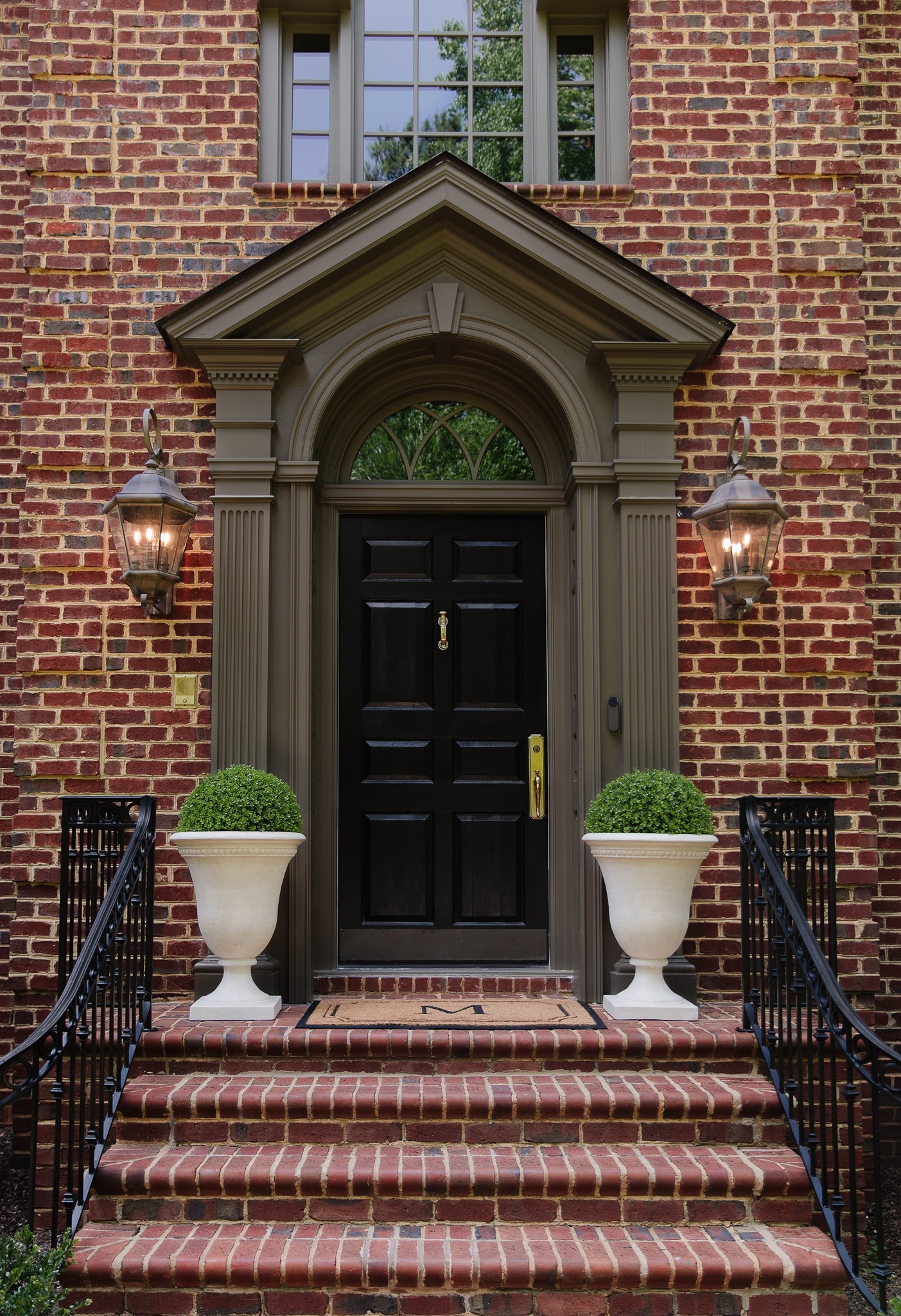 Depending on the season, I love changing our front porch up and styling it differently. Regardless of the season, these topiaries never fail me. 🙌 Read more at ChrisLovesJulia.com 

Boxwood topiaries, monogrammed door mat, planters, Google Nest doorbell

#LTKStyleTip #LTKSeasonal #LTKHome