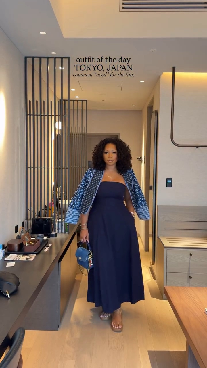 Love this look!!! 5’9 | 200 lbs size medium in the dress and jacket! And this DENIM PURSE!? 😍

#LTKstyletip #LTKtravel #LTKmidsize