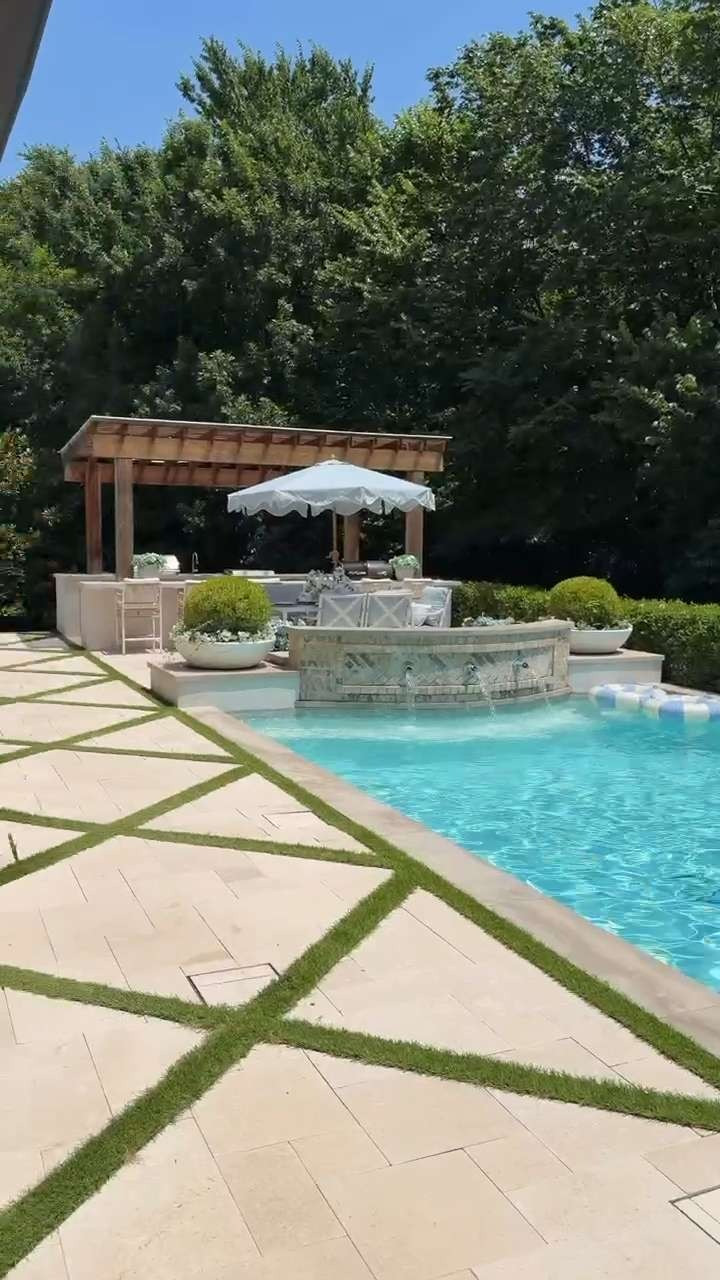 Who doesn't love a little backyard tour? We LOVE hosting in the summer, and we are obsessed with our current backyard set up!  

 #LTKSeasonal #LTKHome