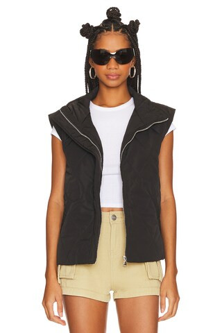 Trish Puffer Vest
                    
                    superdown | Revolve Clothing (Global)