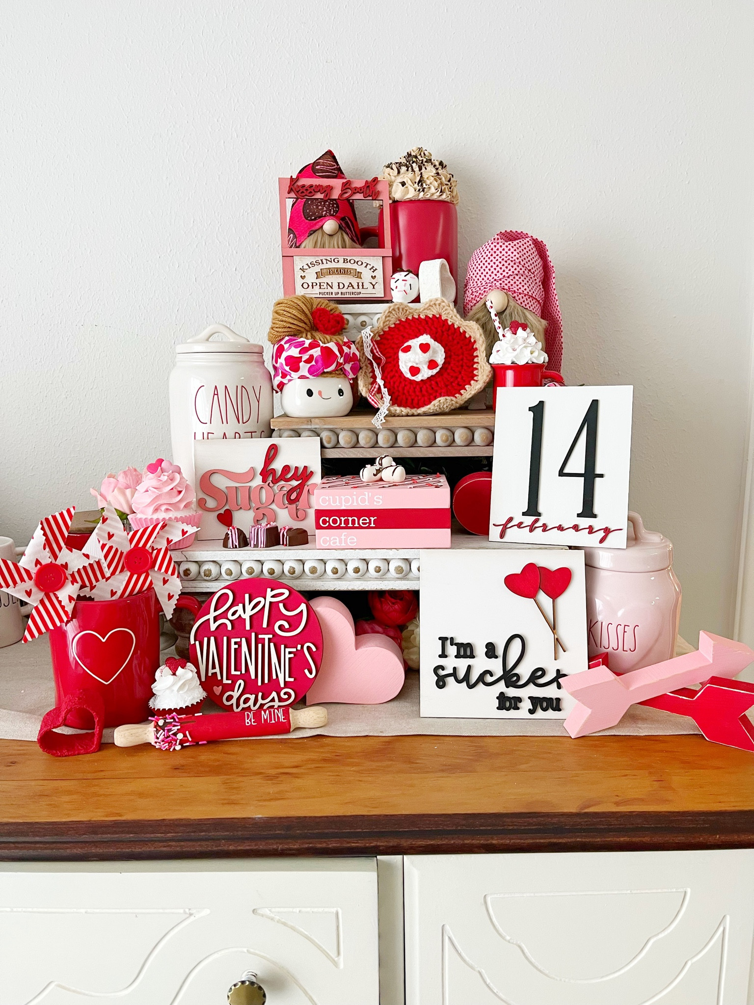 Valentine’s Day is just around the corner! What’s your favorite gift to give? 

#LTKU #LTKSeasonal #LTKFind
