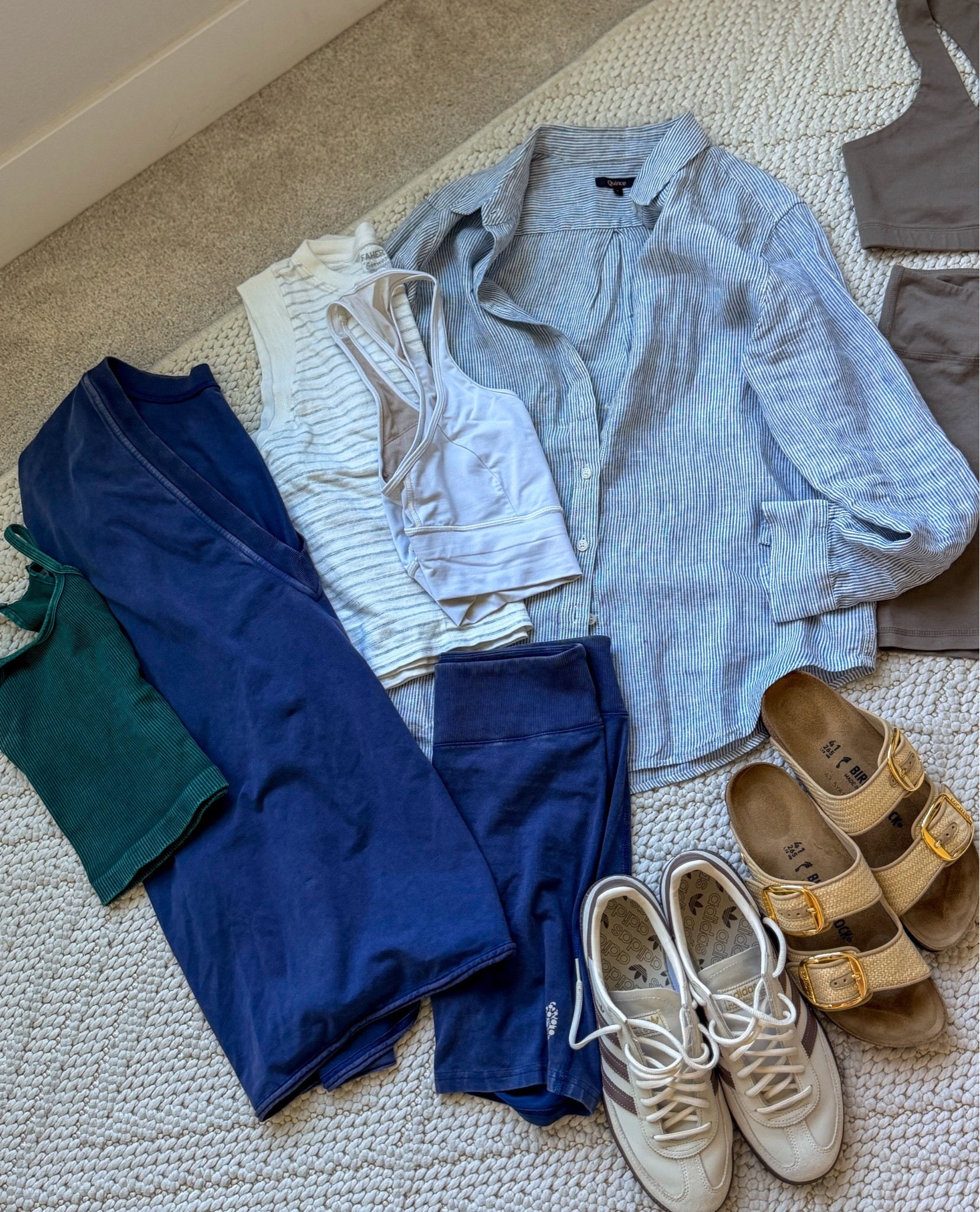 Comfy lounge looks for vacation!

#LTKActive #LTKootd #LTKTravel
