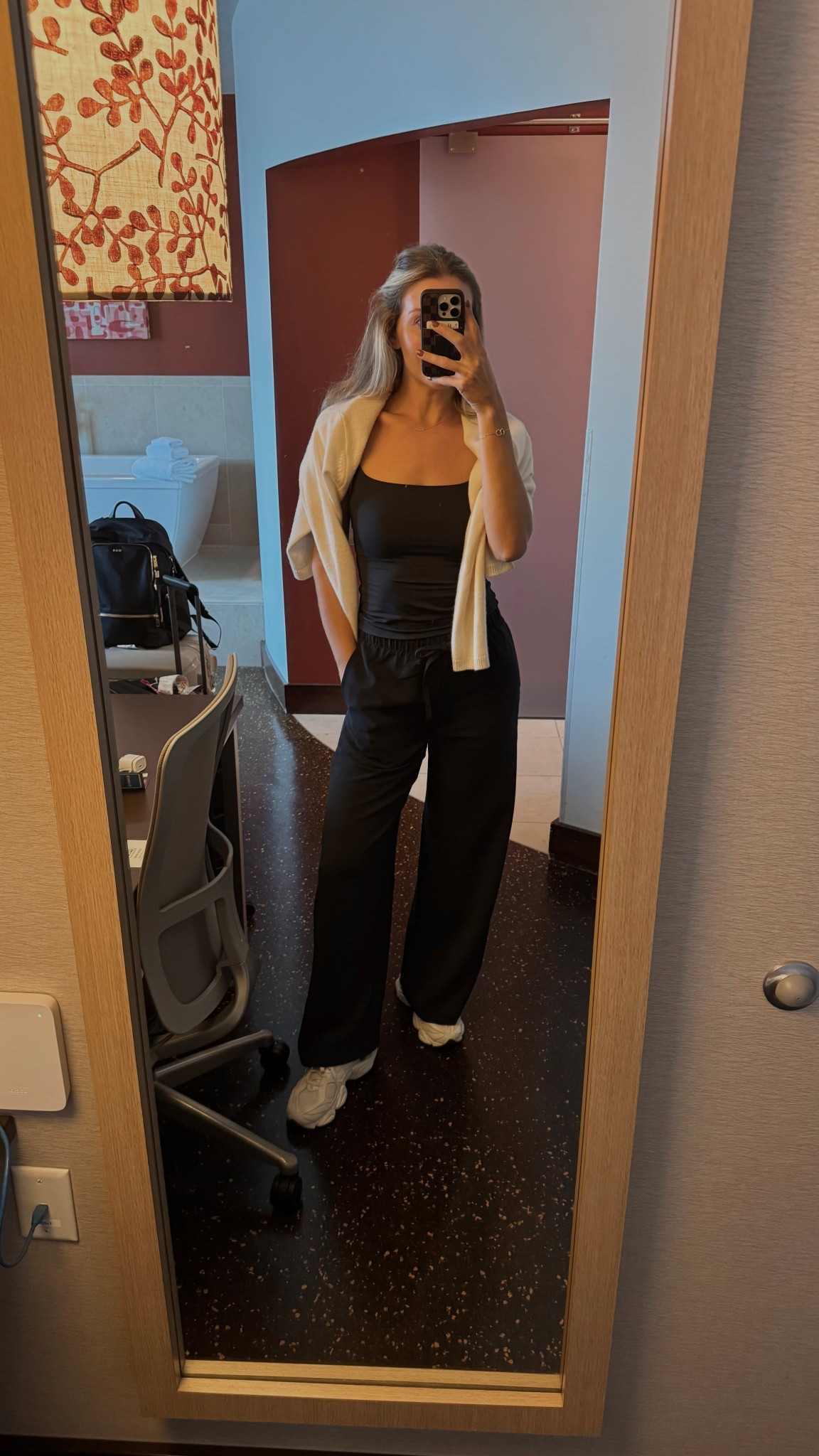 Travel fit 

#LTKActive #LTKFallSale #LTKSeasonal