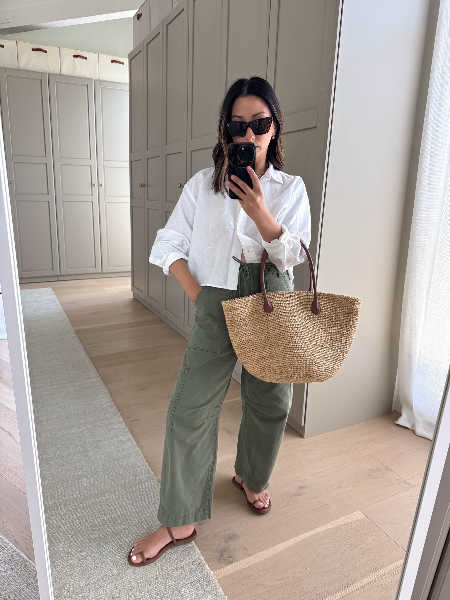 These cargo pants are just so effortlessly cool. Love this fit. I took my larger size,  it you can easily wear your true size (these are a bit big). 

Le Bop linen shirt small
Pistola pants petite 25 - regular is petite-friendly as well
Tkees phoebe sandals 5
Aritzia tote - sold out 
Celine sunglasses 
Dorsey James necklace 15”
Electric Licks earrings

summer outfits, summer style, petite style

#LTKmomlife #LTKootd #LTKPetite