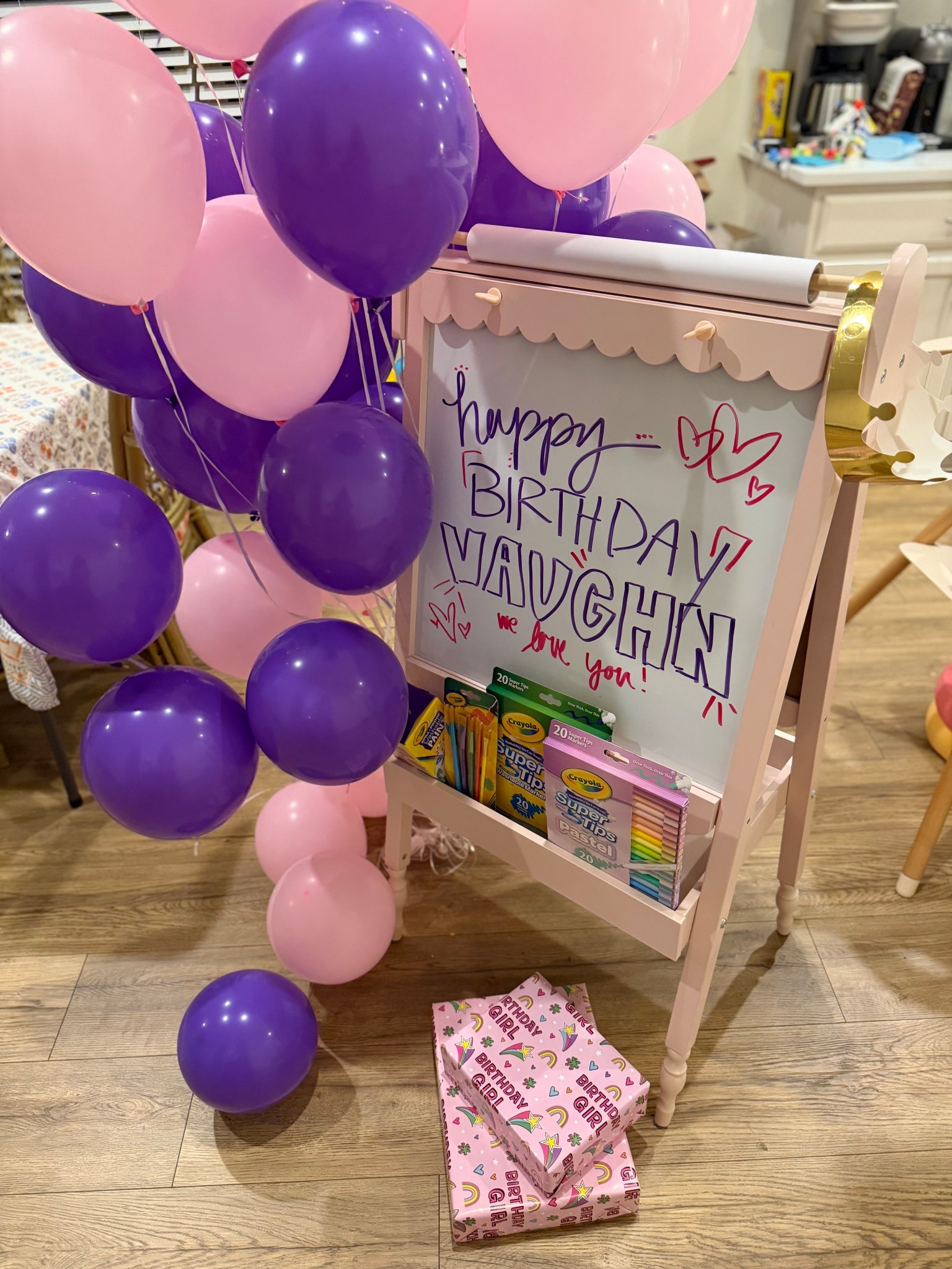 The cutest art easel — gift idea for little girls 

#LTKHoliday #LTKGiftGuide