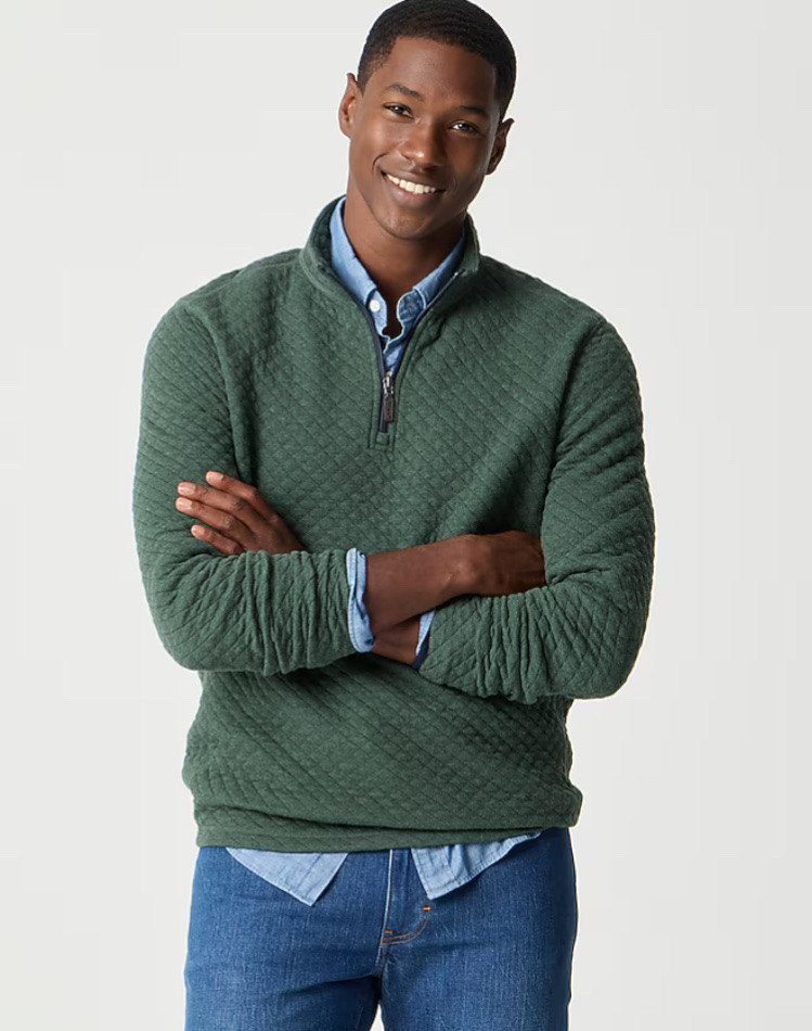 ON SALE - this comes in more colors as well.  The quilted look is very classic and would layer well with a sport coat.  


#jcrew #jcrewsale #quartersale #pullover #salefinds #quiltedquarterzip 

#LTKSaleAlert #LTKSeasonal #LTKMens