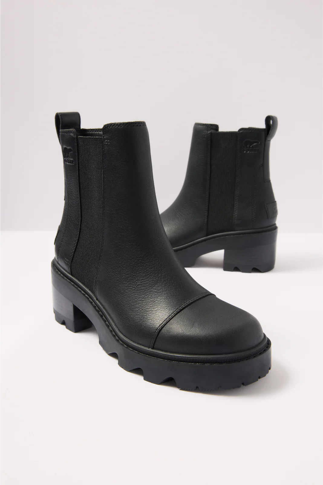 Joan Now Chelsea Boot | Evereve