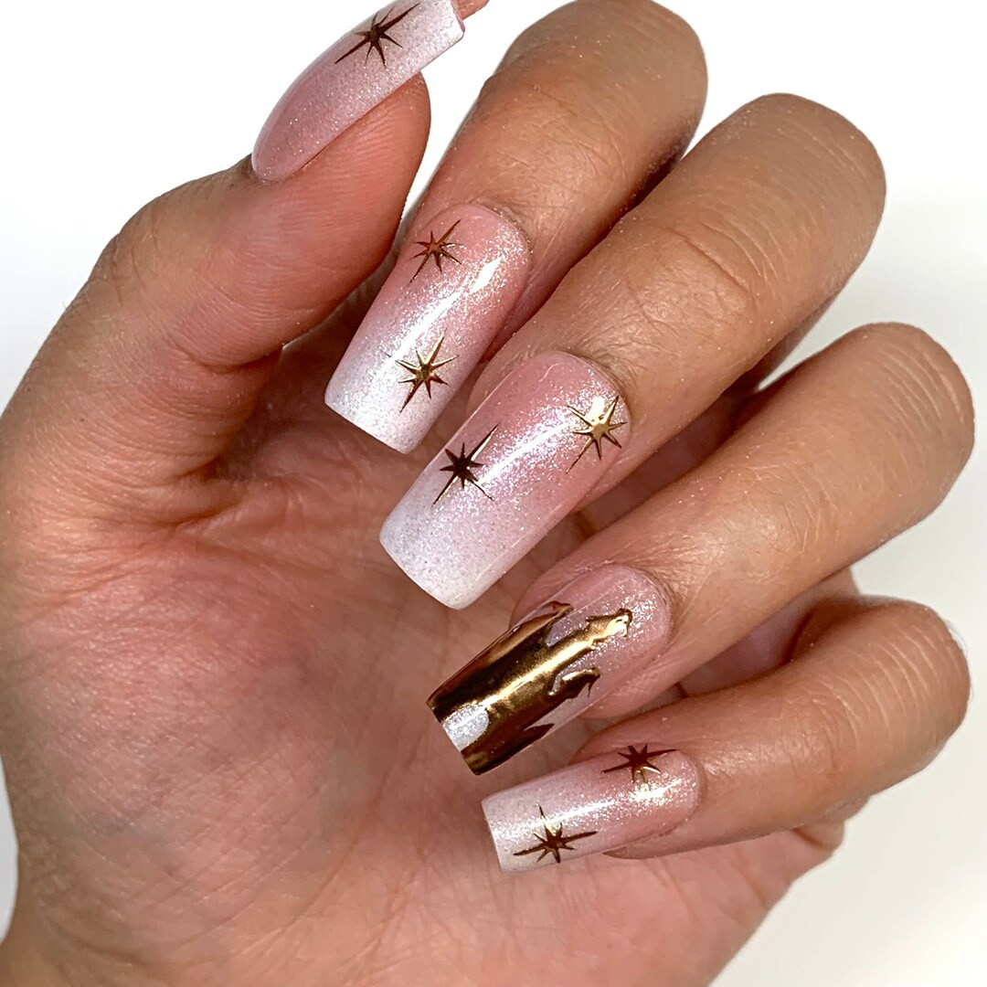 Disney Rose Gold Castle Press on Nails | Disney Nails | Disneyworld | Glue on Nails | Fake Nails ... | Etsy (US)