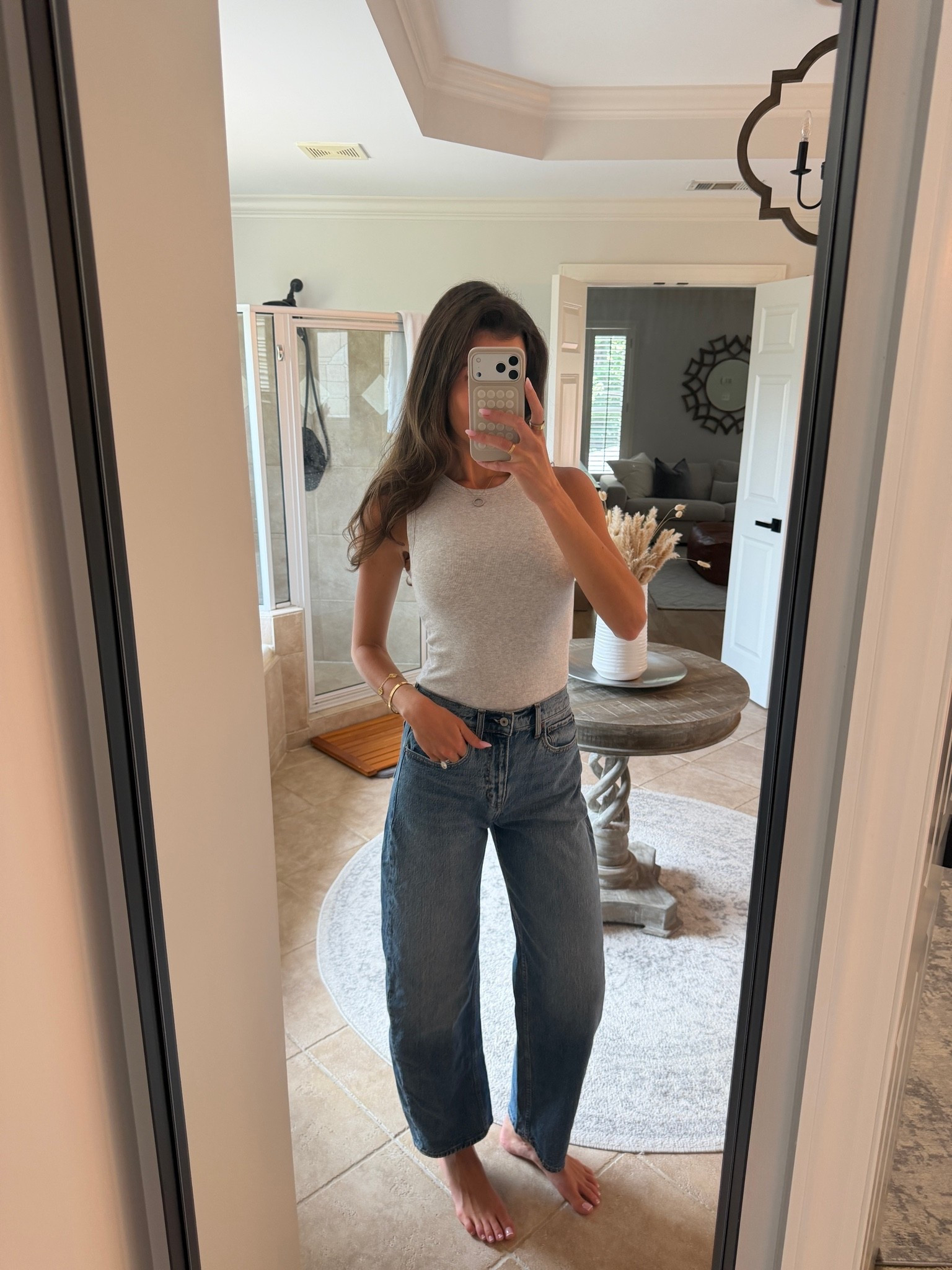Size 26 long in barrel jeans 
Size small in bra free tank

#LTKSaleAlert #LTKootd #LTKgrwm