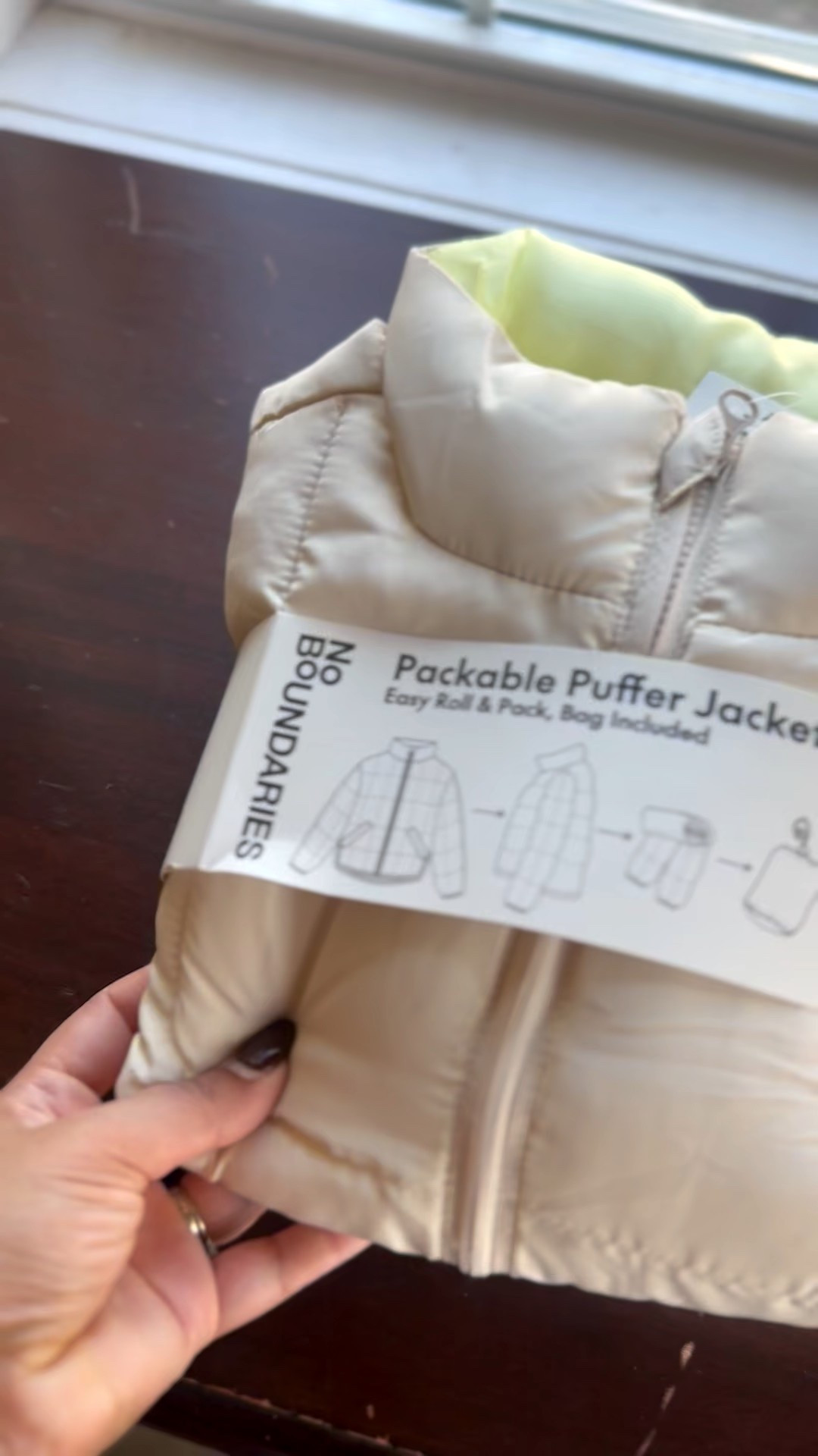 Packable puffer jacket all colors $8

#LTKootd #LTKHoliday #LTKGiftGuide