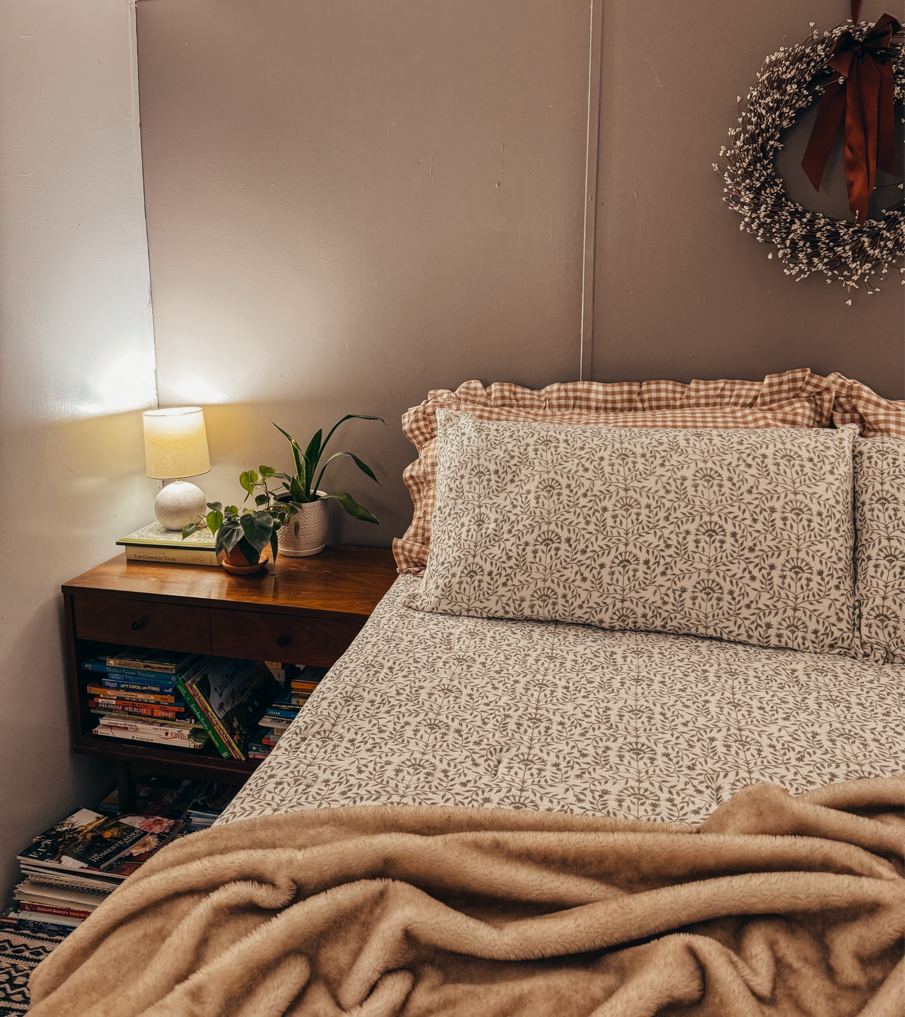 Cozy bedding refresh just time for fall! 

#LTKHome #LTKFallSale #LTKFindsUnder100