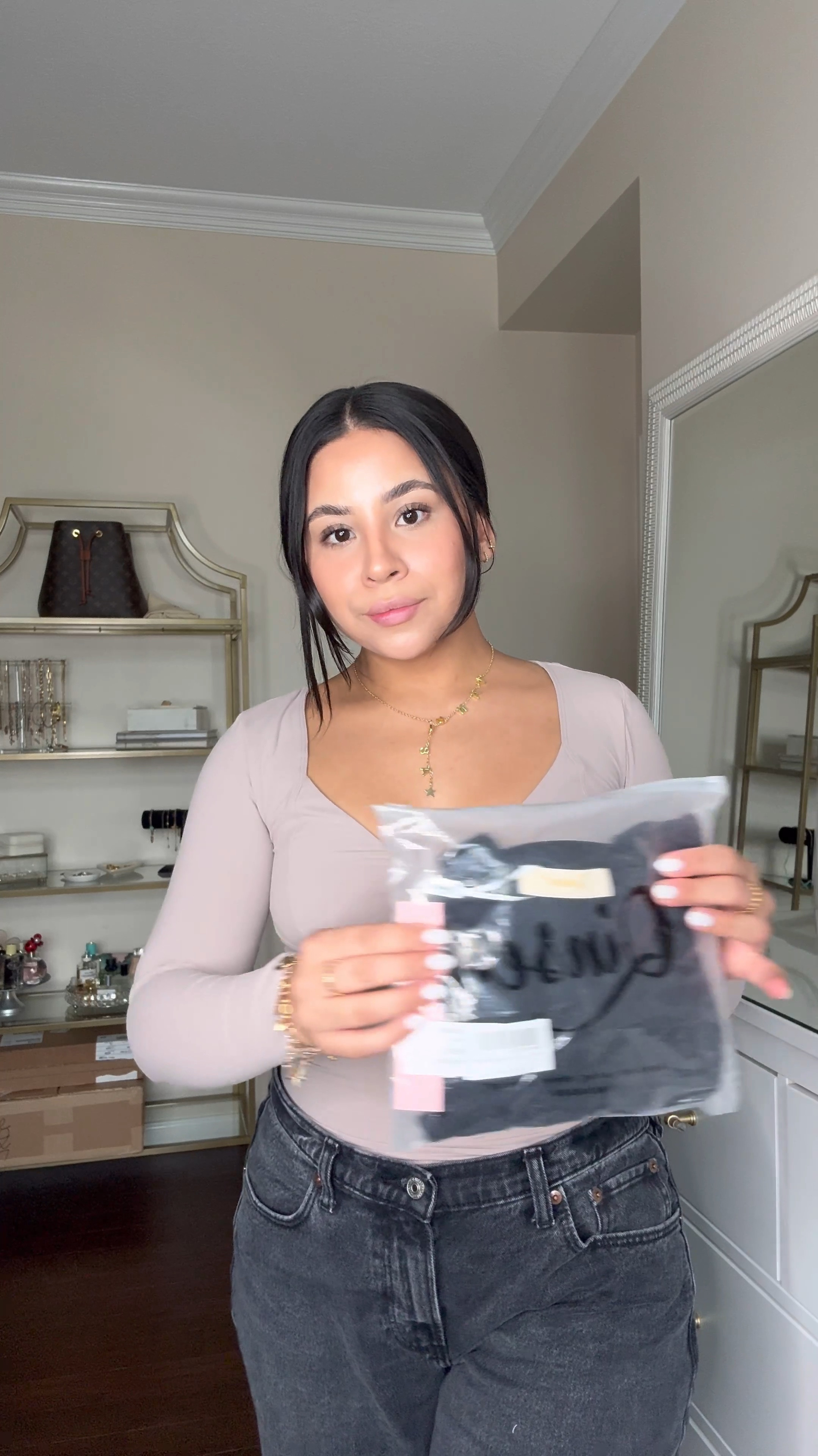 Early fall closet staple 
Seamless skims inspired long sleeve top 
Wearing a size small 
Jeans: 4 short 
Gold custom name necklace 

#LTKFindsUnder50 #LTKSeasonal #LTKStyleTip