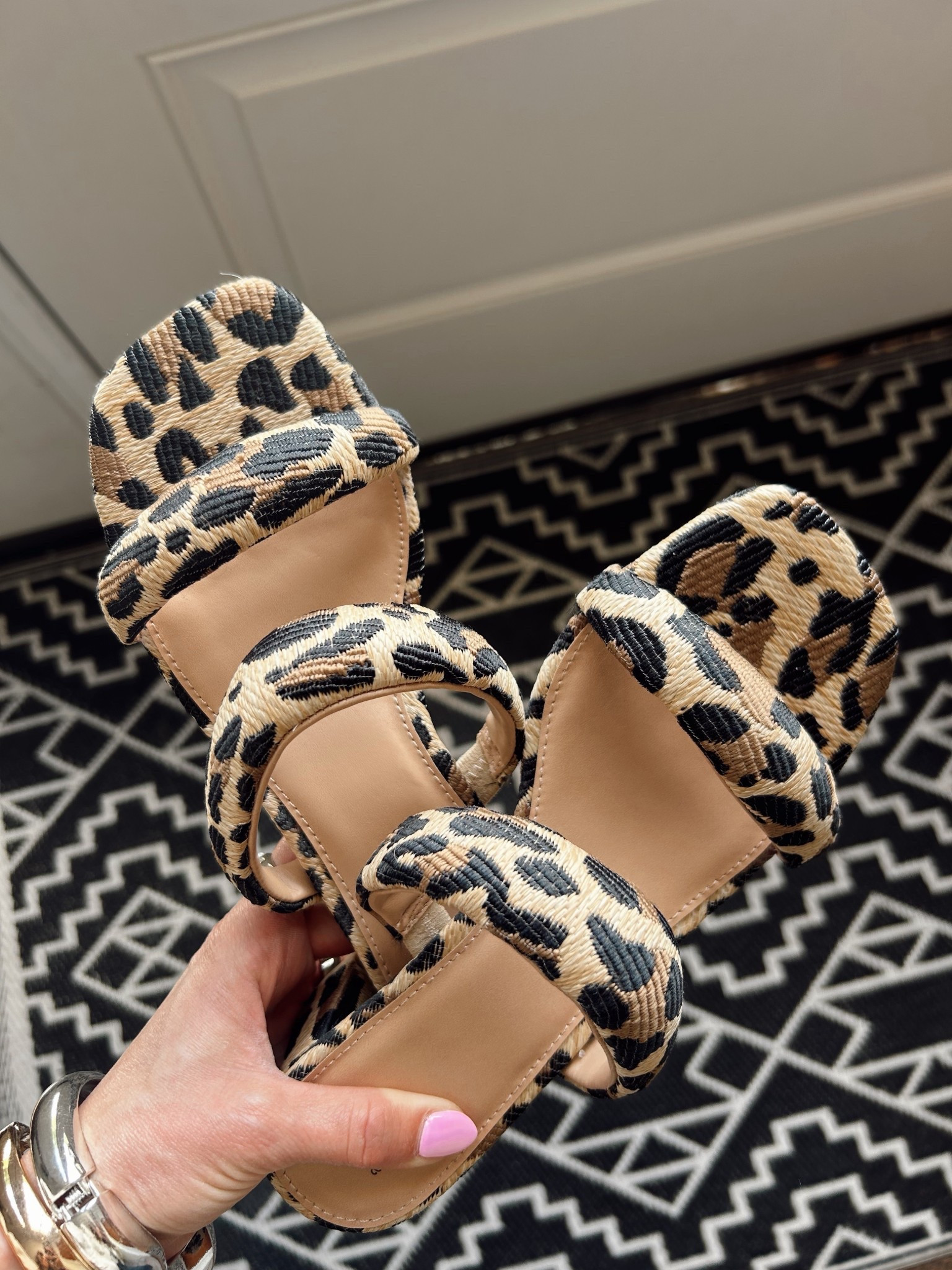 New target block heel leopard sandals 

#LTKootd #LTKmomlife #LTKTravel