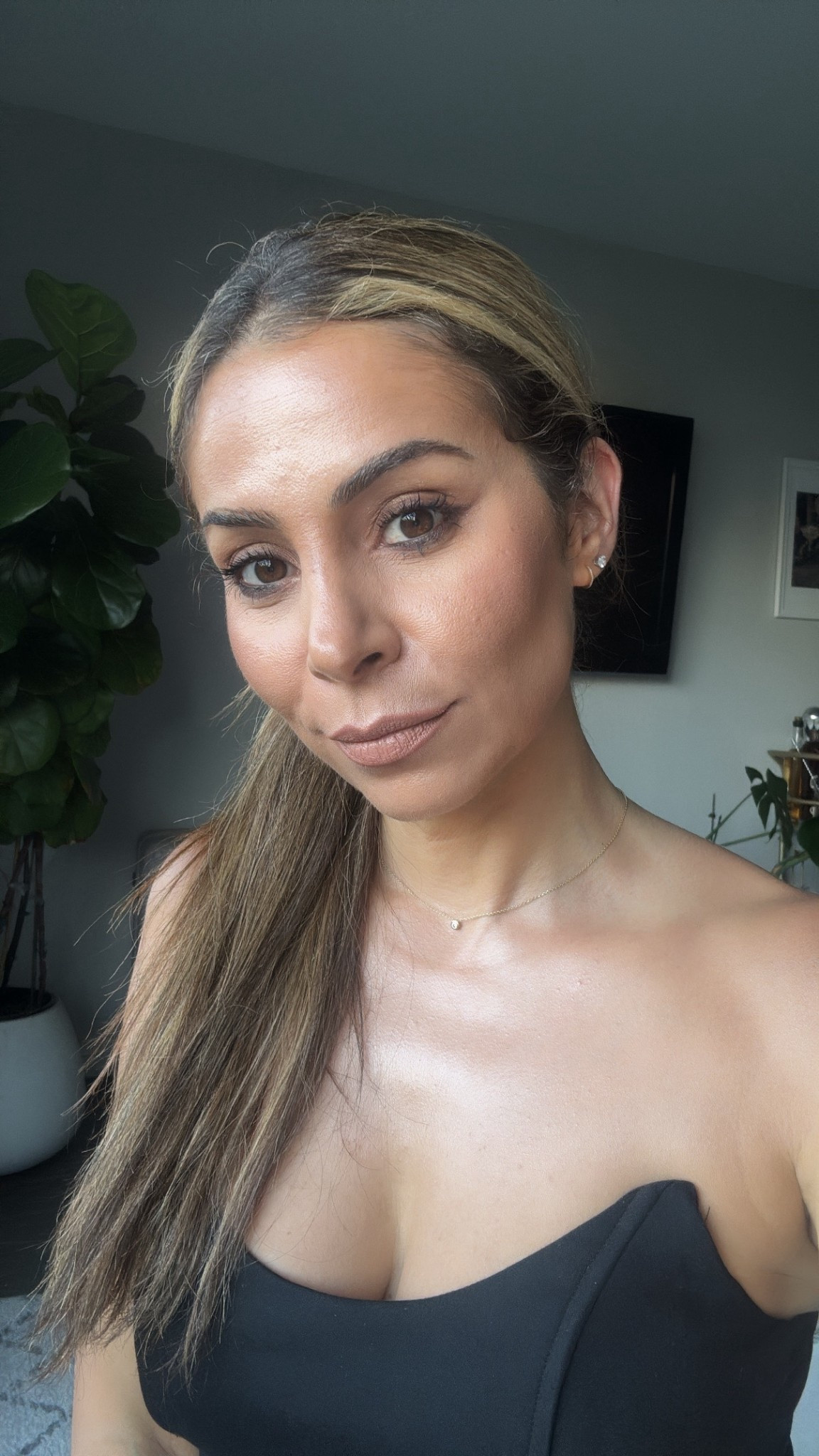 Summer bronze glow makeup look ✨

#makeup #bronze #summerlook

#LTKOver40 #LTKBeauty #LTKSaleAlert