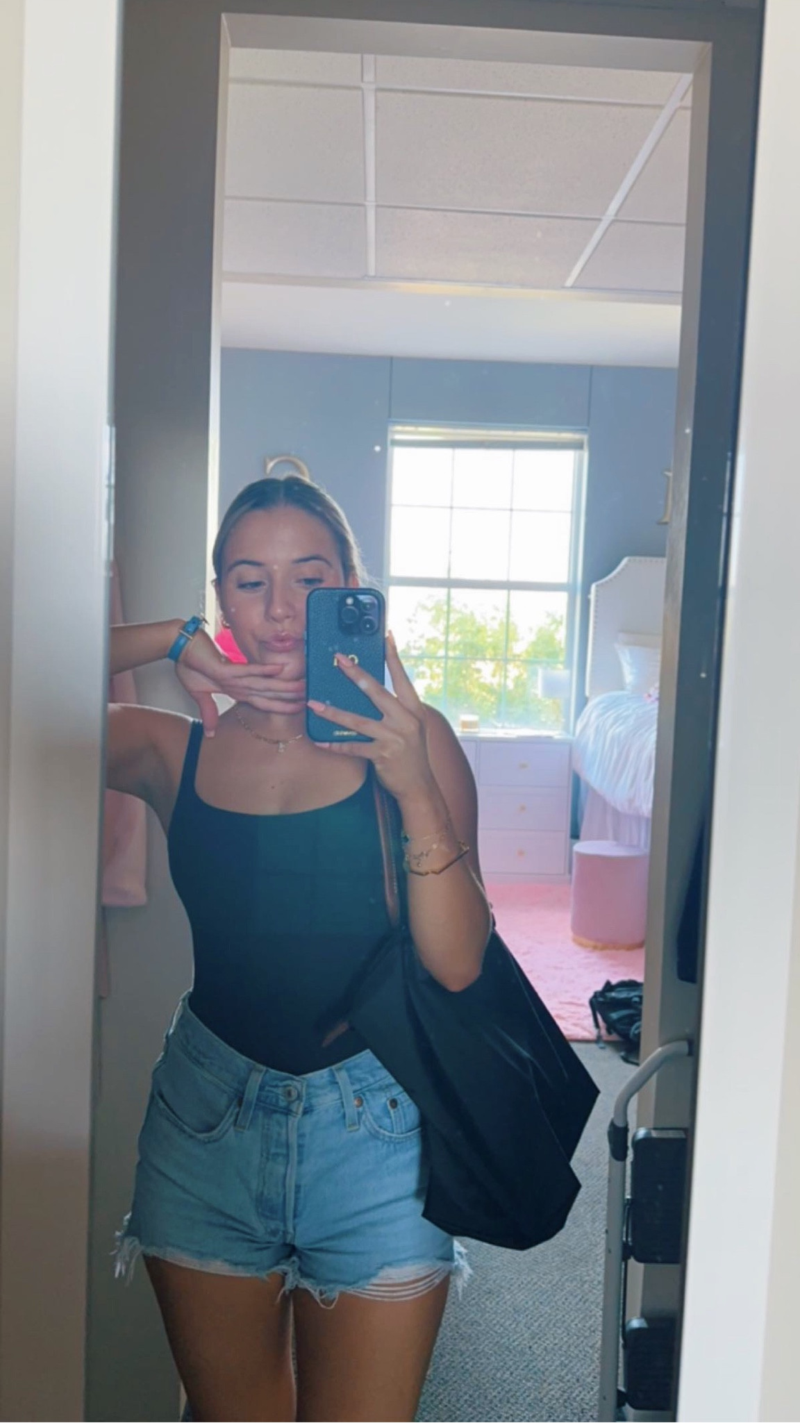 The items on my post are from skims, Levi’s, and long champ tote bag. These items are my closet staples and I love them🩶🩶


#LTKover40 #LTKSeasonal #LTKstyletip