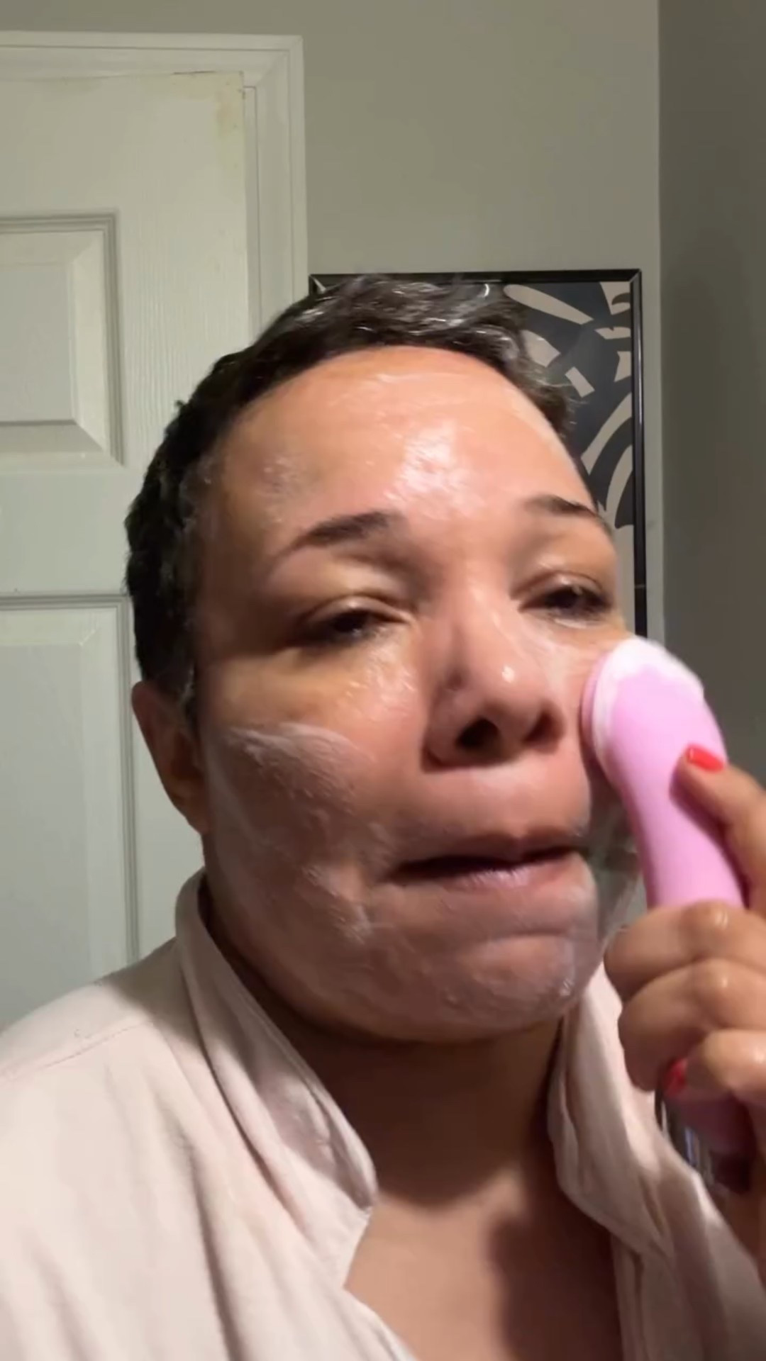 Did I need this? Probably not..
Do I love it.. absolutely 

#facialbrush #skincare #over40skincare #morningroutine