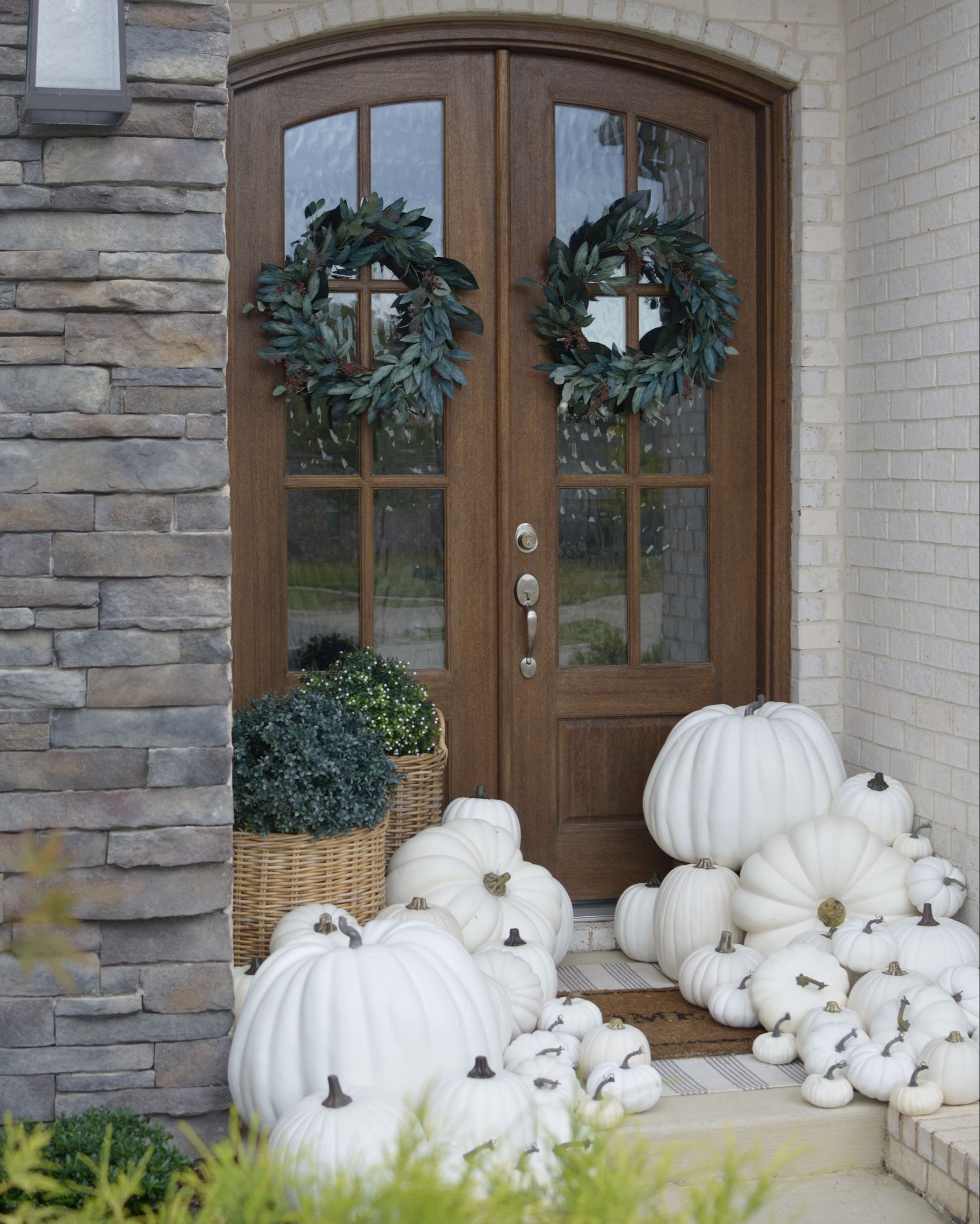 Fall Front Porch adorned with faux white pumpkins 

#whitepumpkins #whitepumpkin #whitepumpkindecor #halloween #halloweenporch #fallporchdecor #fallporch #fauxpumpkins #decor #fall #falldecor #fallentryway #arch #archdoor #studiomcgee #hobbylobby #liketkit #ltkit #liketkithome #homedecor #fallfrontporch #neutralhome

#LTKSaleAlert #LTKSeasonal #LTKHome